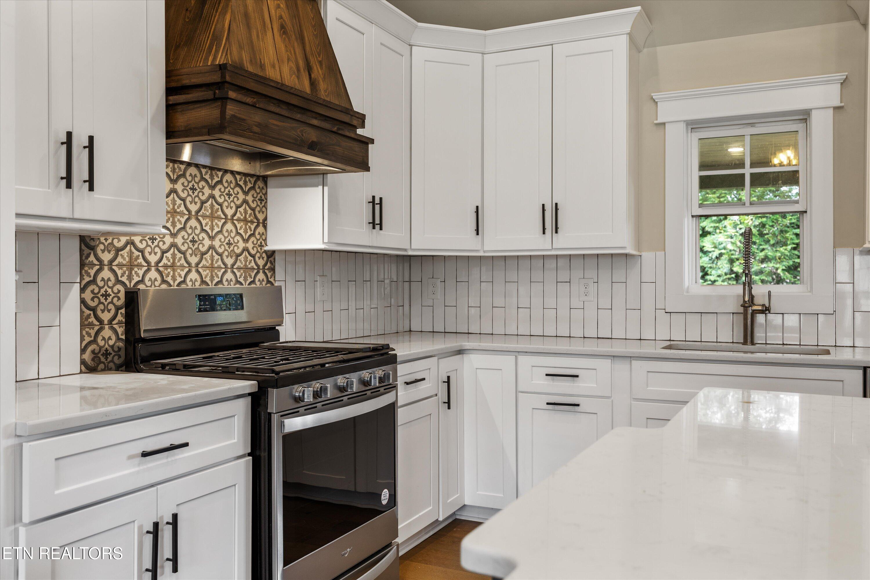 1000 Perch Drive, Knoxville, TN - Fort Loudoun and Tellico Lake Real Estate - Image# 14