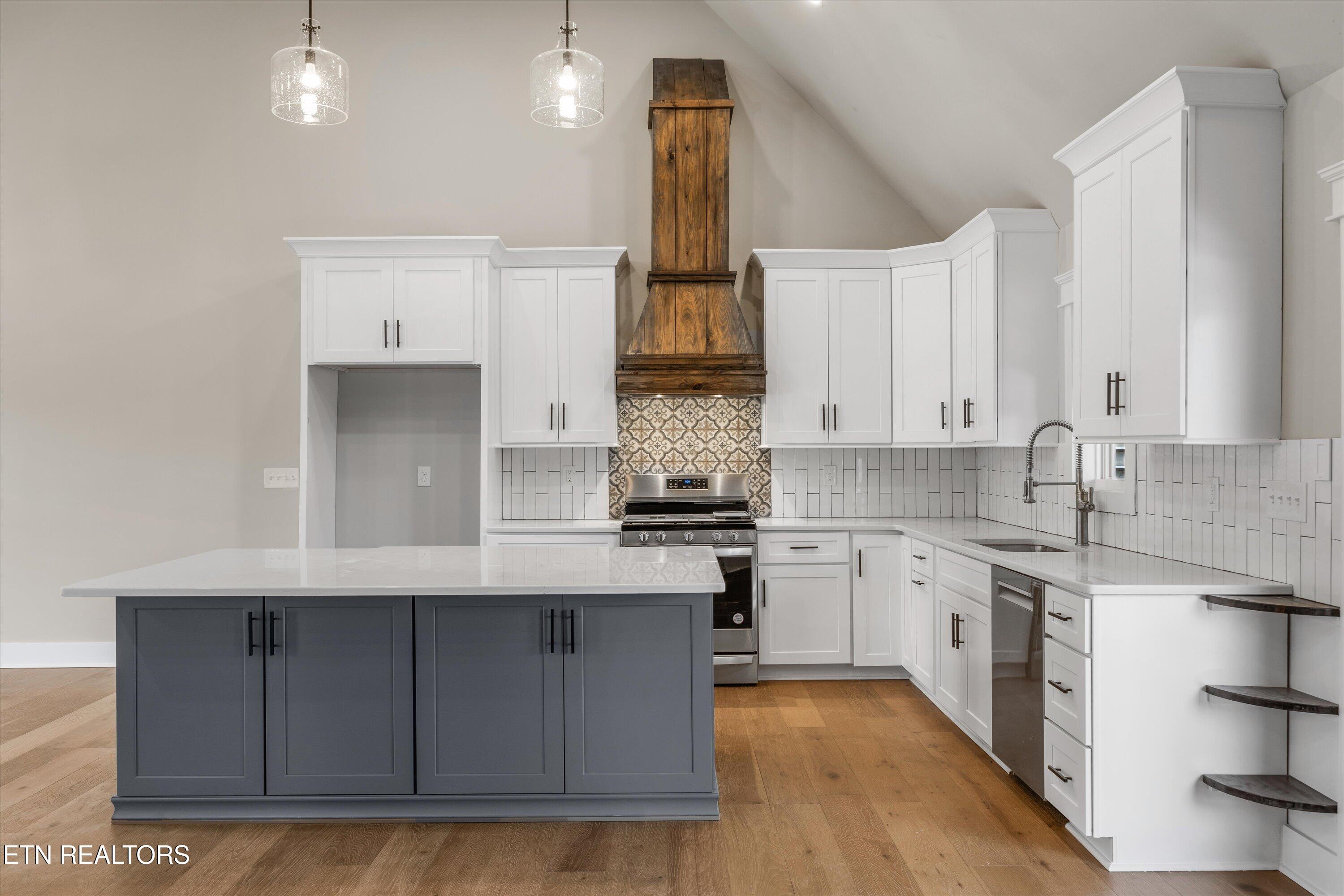 1000 Perch Drive, Knoxville, TN - Fort Loudoun and Tellico Lake Real Estate - Image# 15