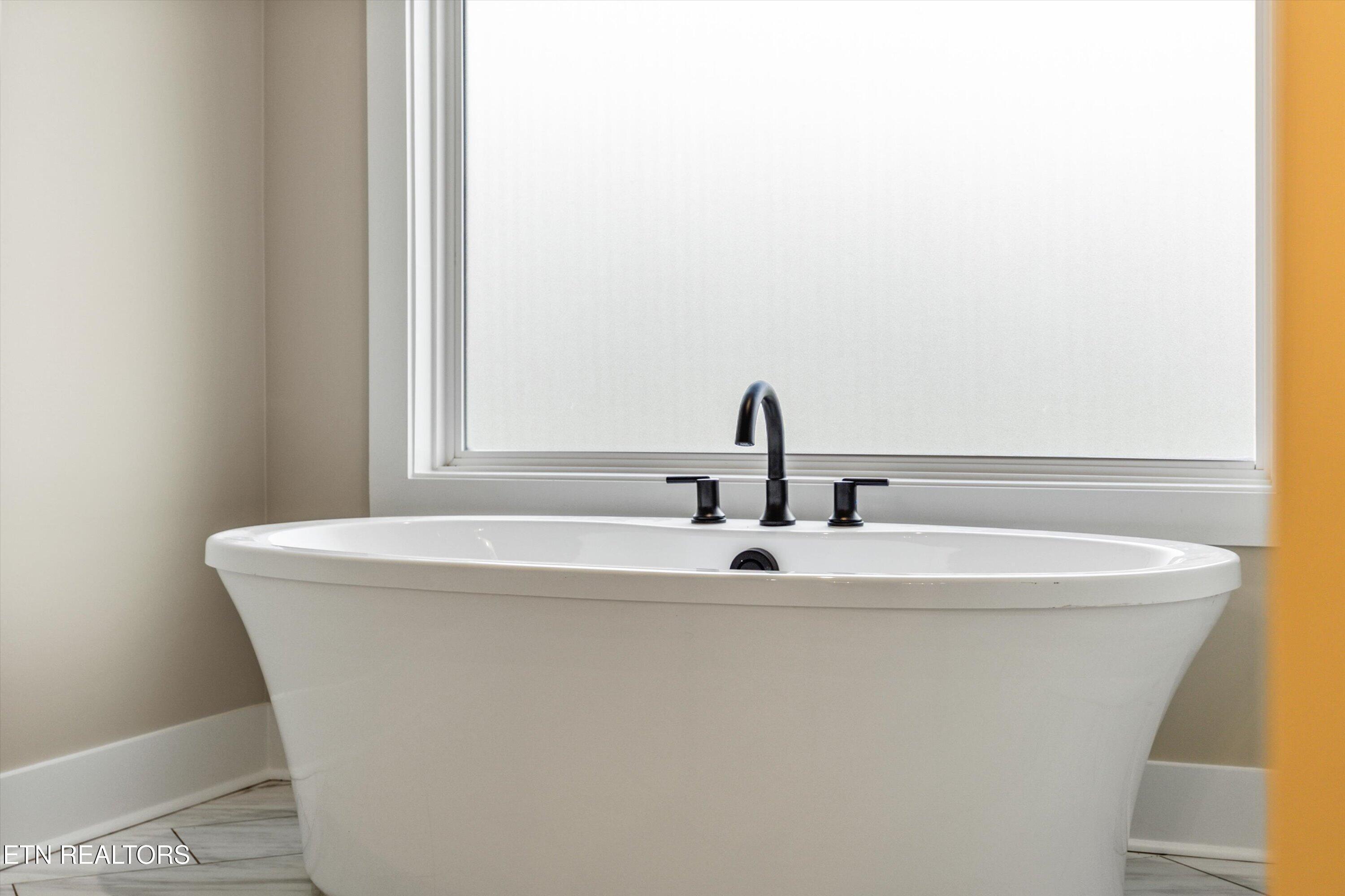 1000 Perch Drive, Knoxville, TN - Fort Loudoun and Tellico Lake Real Estate - Image# 30