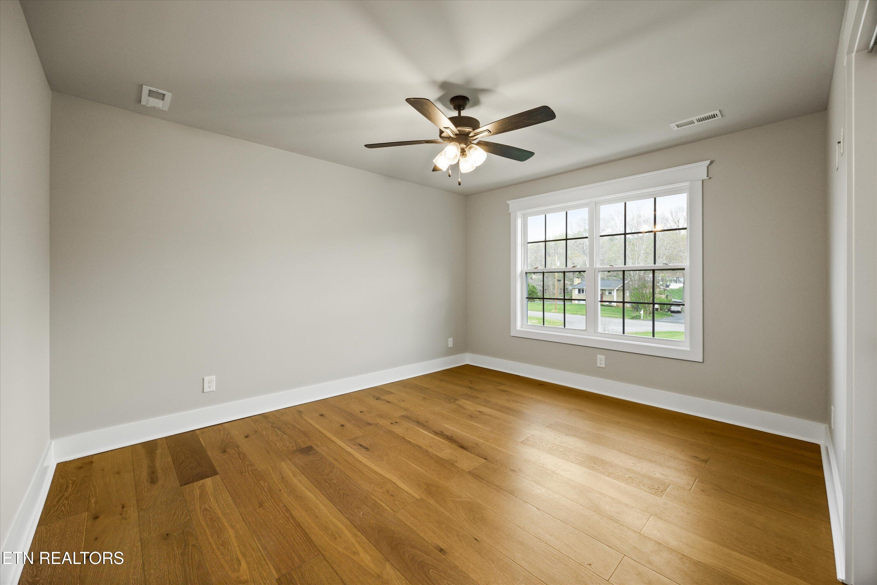 1000 Perch Drive, Knoxville, TN - Fort Loudoun and Tellico Lake Real Estate - Image# 34