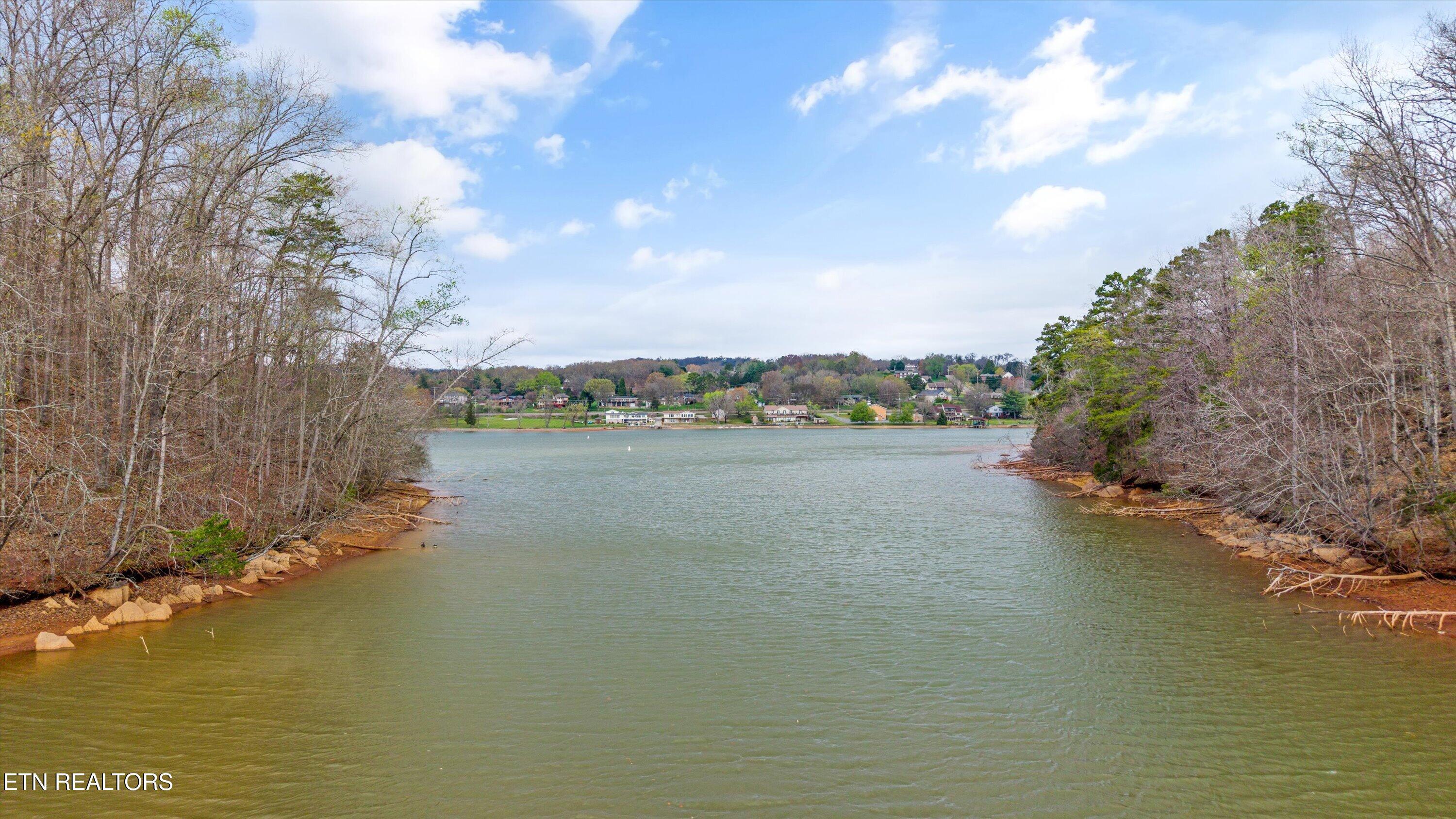 1000 Perch Drive, Knoxville, TN - Fort Loudoun and Tellico Lake Real Estate - Image# 8