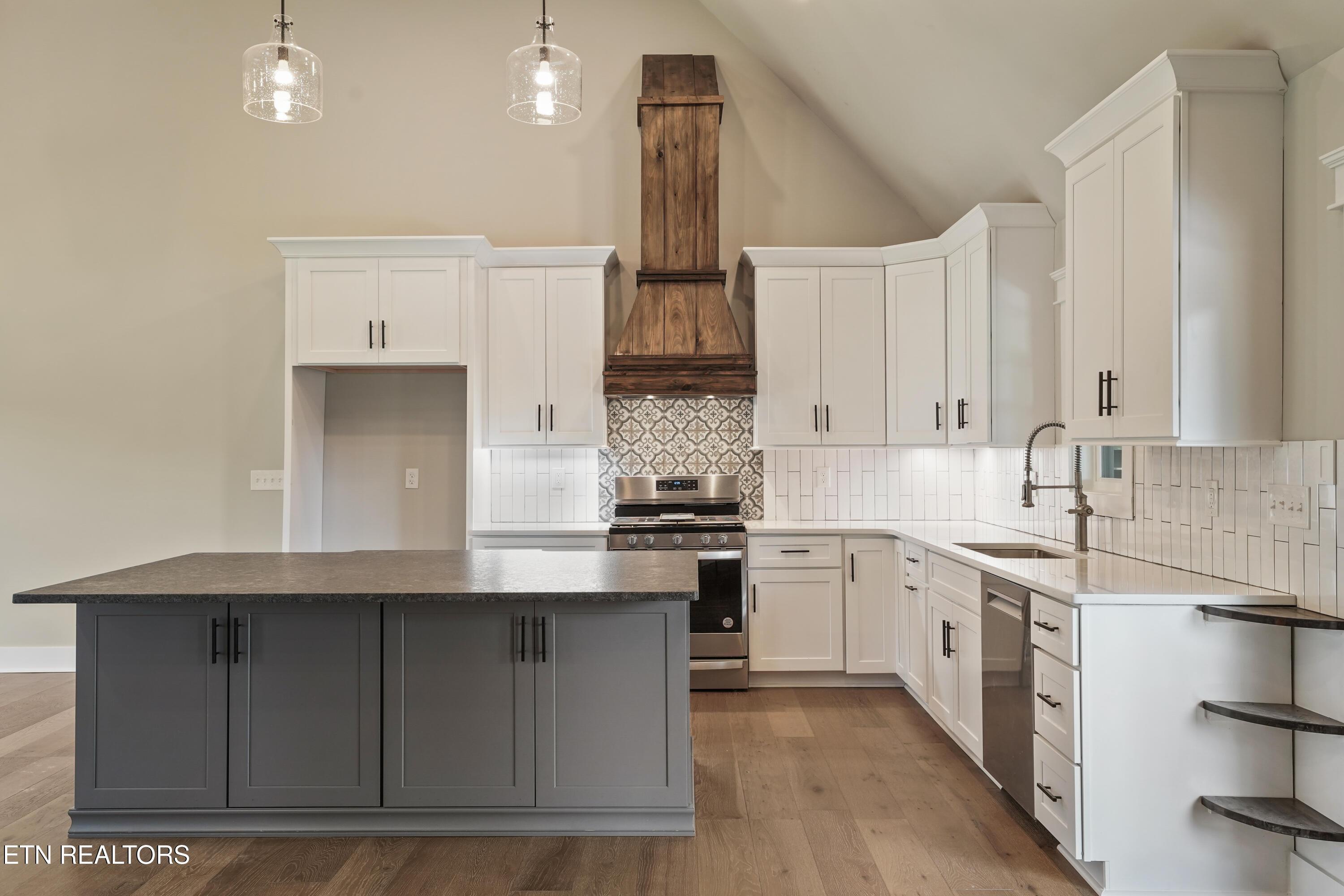 1000 Perch Drive, Knoxville, TN - Fort Loudoun and Tellico Lake Real Estate - Image# 22