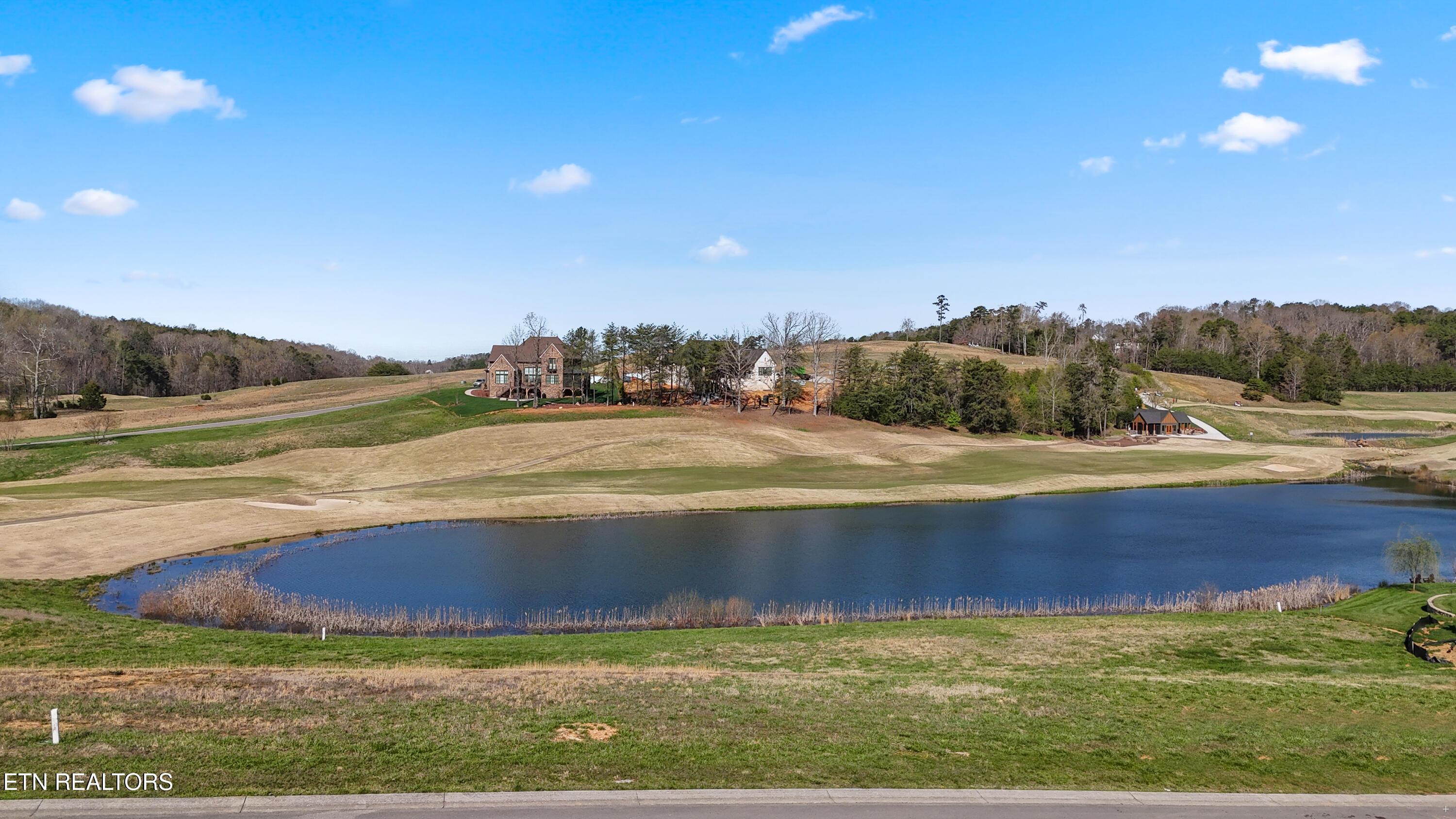 385 Navigator Drive, Lenoir City, TN - Fort Loudoun and Tellico Lake Real Estate - Image# 3