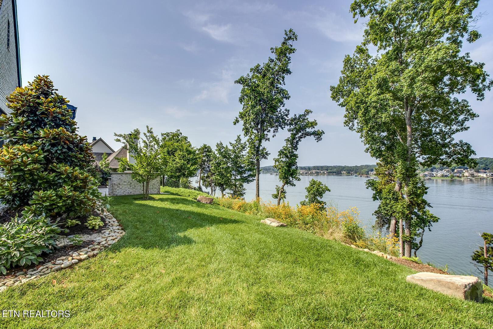 1270 Shadow Hill Drive, Lenoir City, TN - Fort Loudoun and Tellico Lake Real Estate - Image# 53