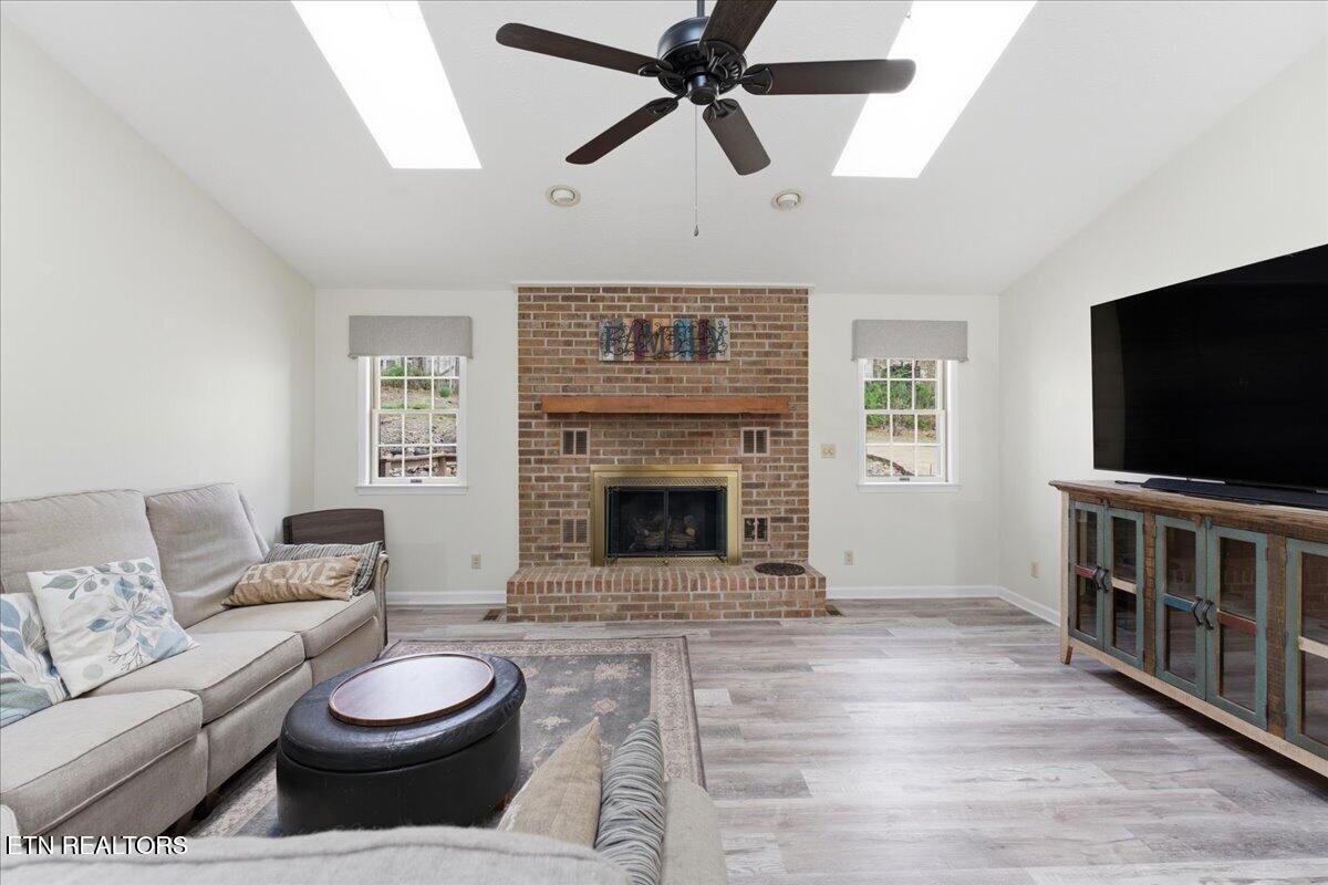 301 Cheestana Way, Loudon, TN - Fort Loudoun and Tellico Lake Real Estate - Image# 5