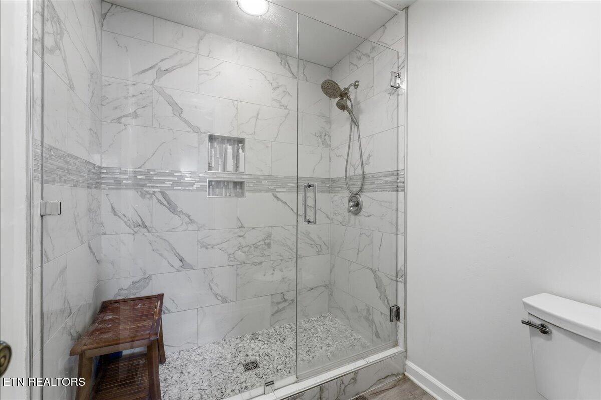 301 Cheestana Way, Loudon, TN - Fort Loudoun and Tellico Lake Real Estate - Image# 25