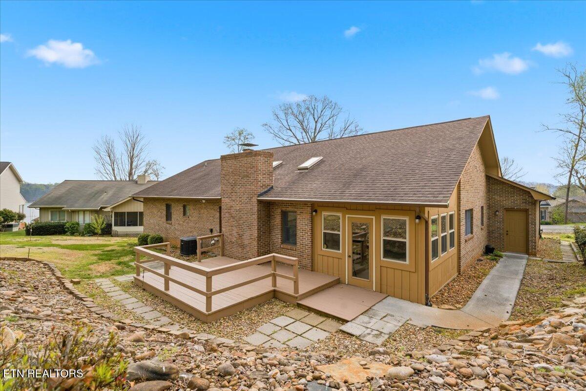 301 Cheestana Way, Loudon, TN - Fort Loudoun and Tellico Lake Real Estate - Image# 37