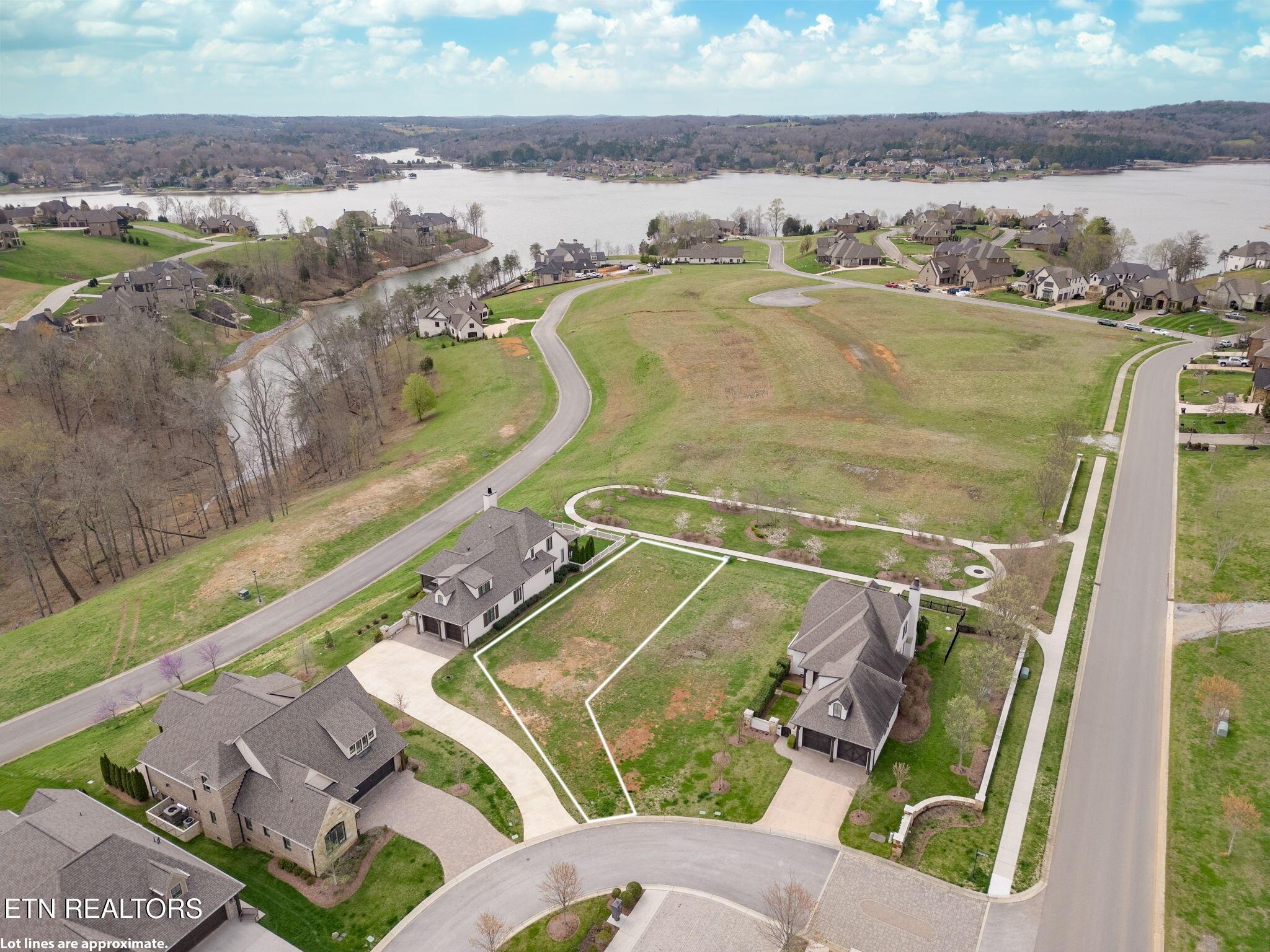 138 E Highlands Circle, Lenoir City, TN - Fort Loudoun and Tellico Lake Real Estate - Image# 10