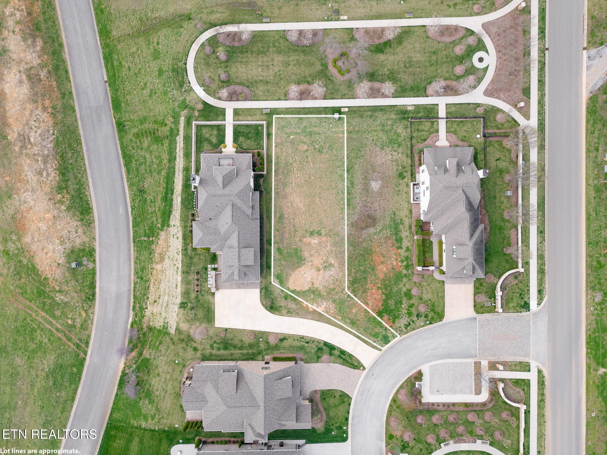 138 E Highlands Circle, Lenoir City, TN - Fort Loudoun and Tellico Lake Real Estate - Image# 14