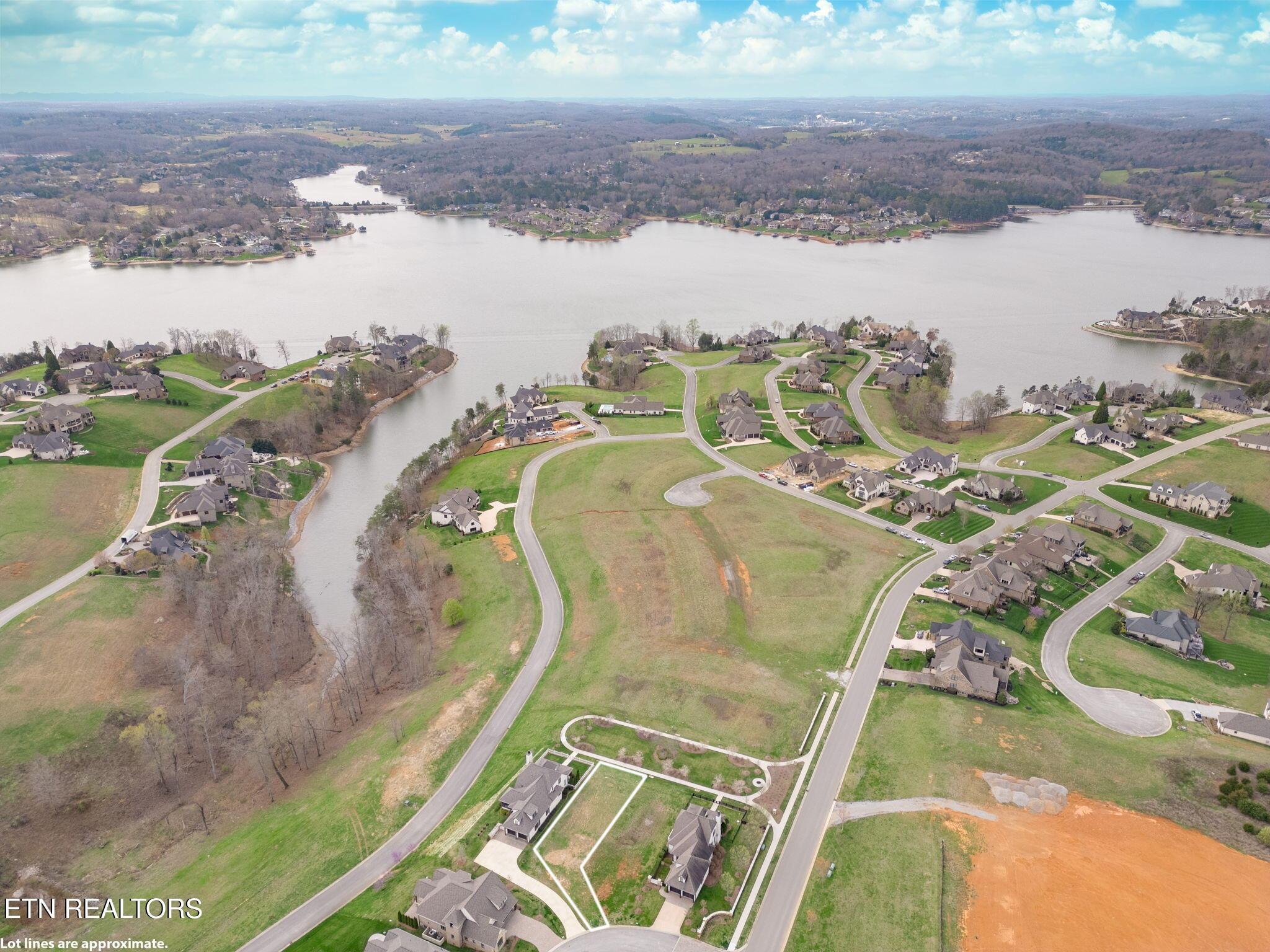138 E Highlands Circle, Lenoir City, TN - Fort Loudoun and Tellico Lake Real Estate - Image# 18
