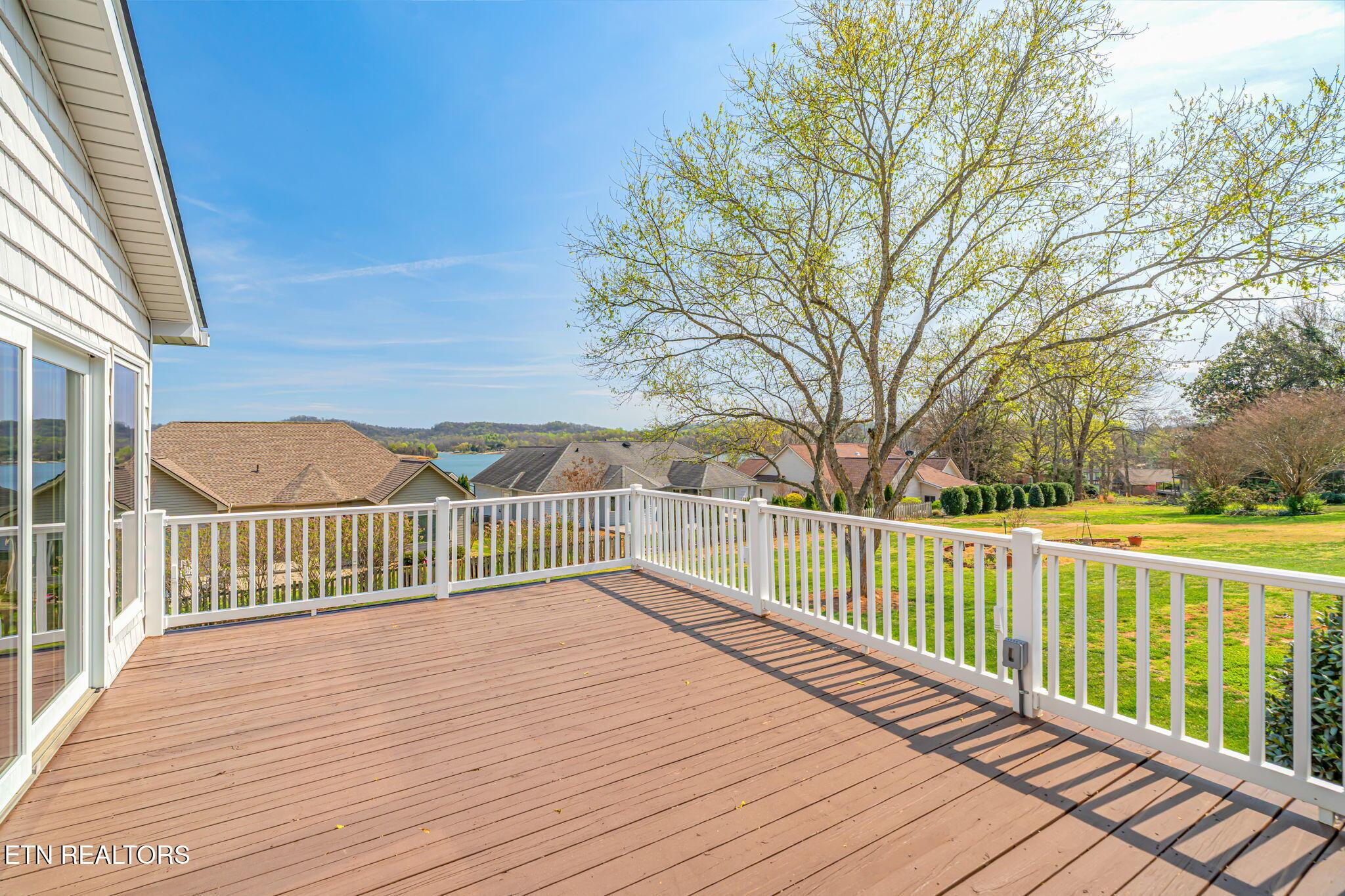 318 Cheestana Way, Loudon, TN - Fort Loudoun and Tellico Lake Real Estate - Image# 11