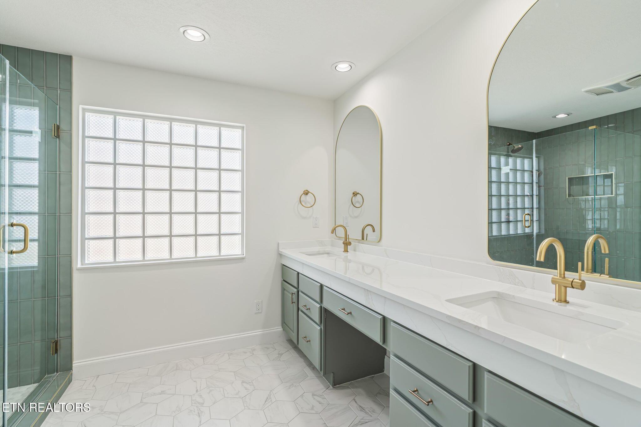 318 Cheestana Way, Loudon, TN - Fort Loudoun and Tellico Lake Real Estate - Image# 29