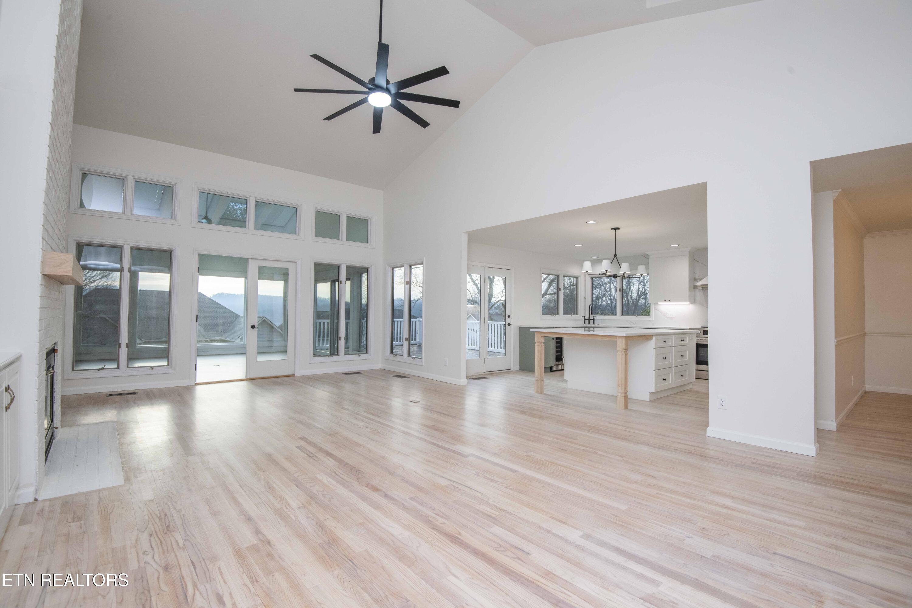 318 Cheestana Way, Loudon, TN - Fort Loudoun and Tellico Lake Real Estate - Image# 7