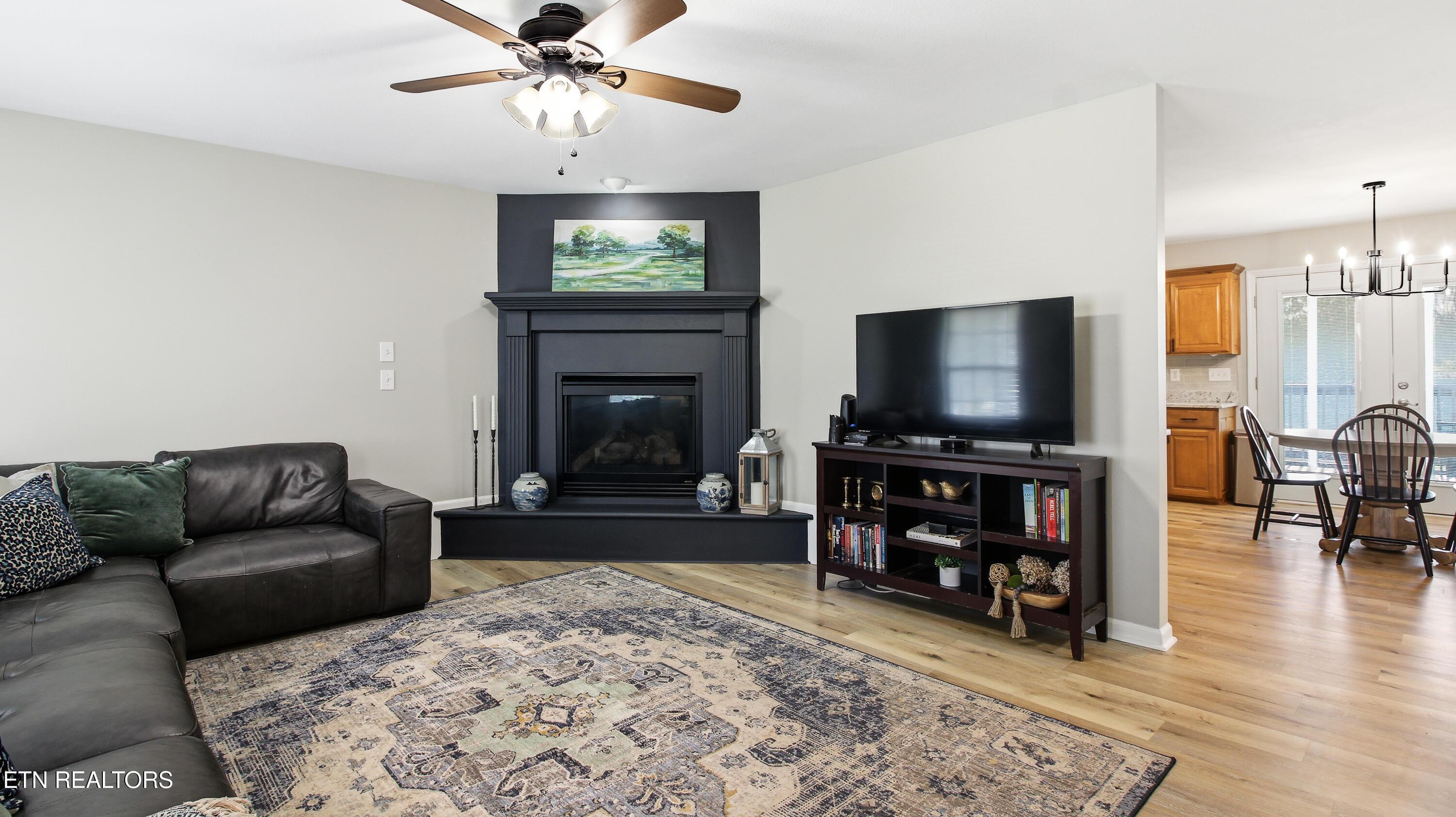 1435 Club Drive, Loudon, TN - Fort Loudoun and Tellico Lake Real Estate - Image# 5