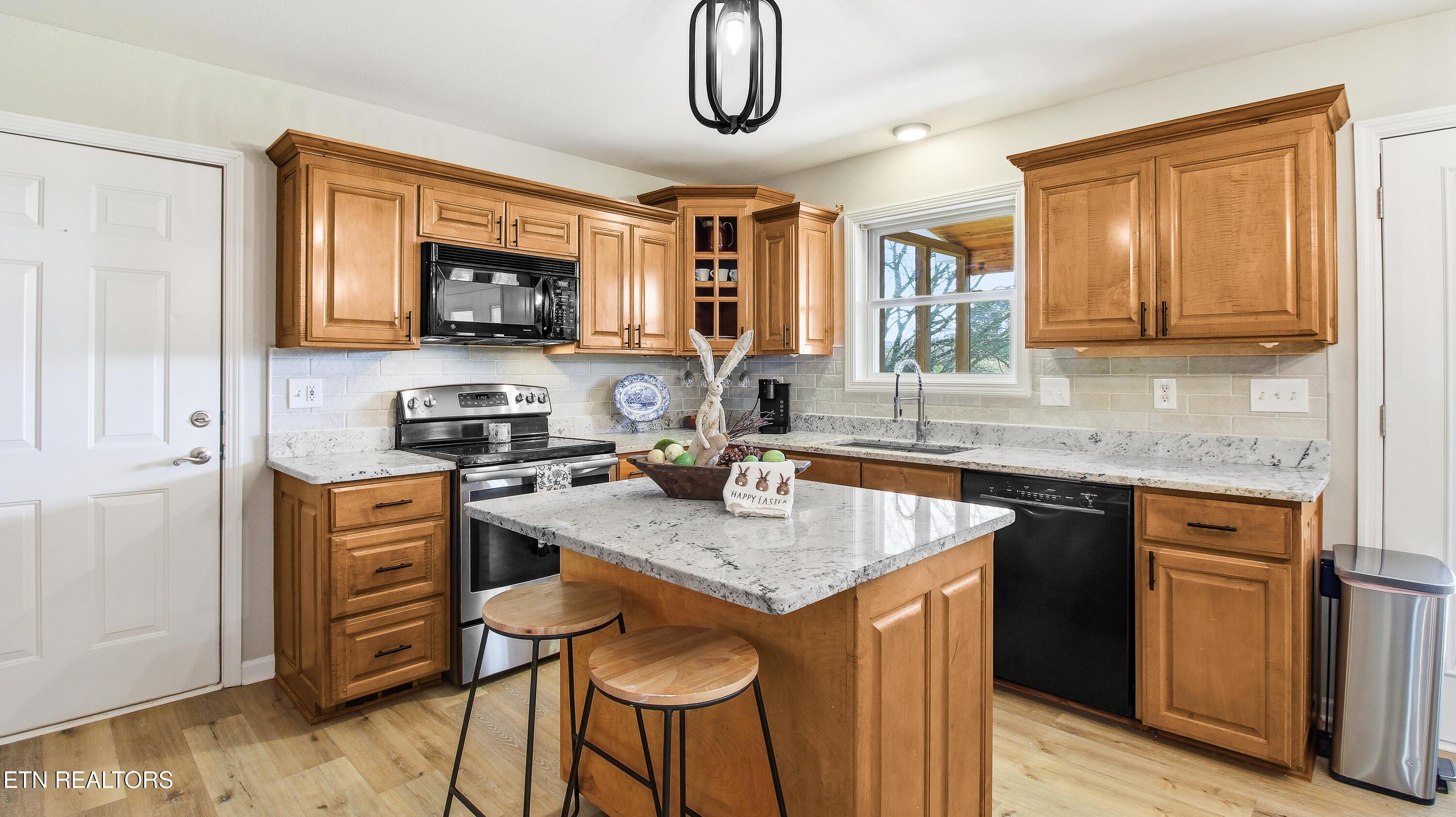 1435 Club Drive, Loudon, TN - Fort Loudoun and Tellico Lake Real Estate - Image# 13