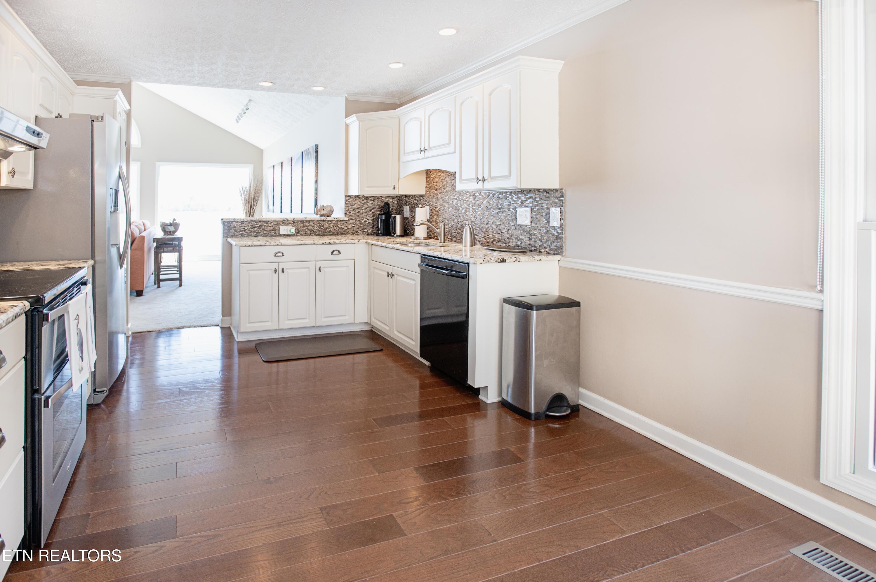 3466 Navigator Point, Knoxville, TN - Fort Loudoun and Tellico Lake Real Estate - Image# 6