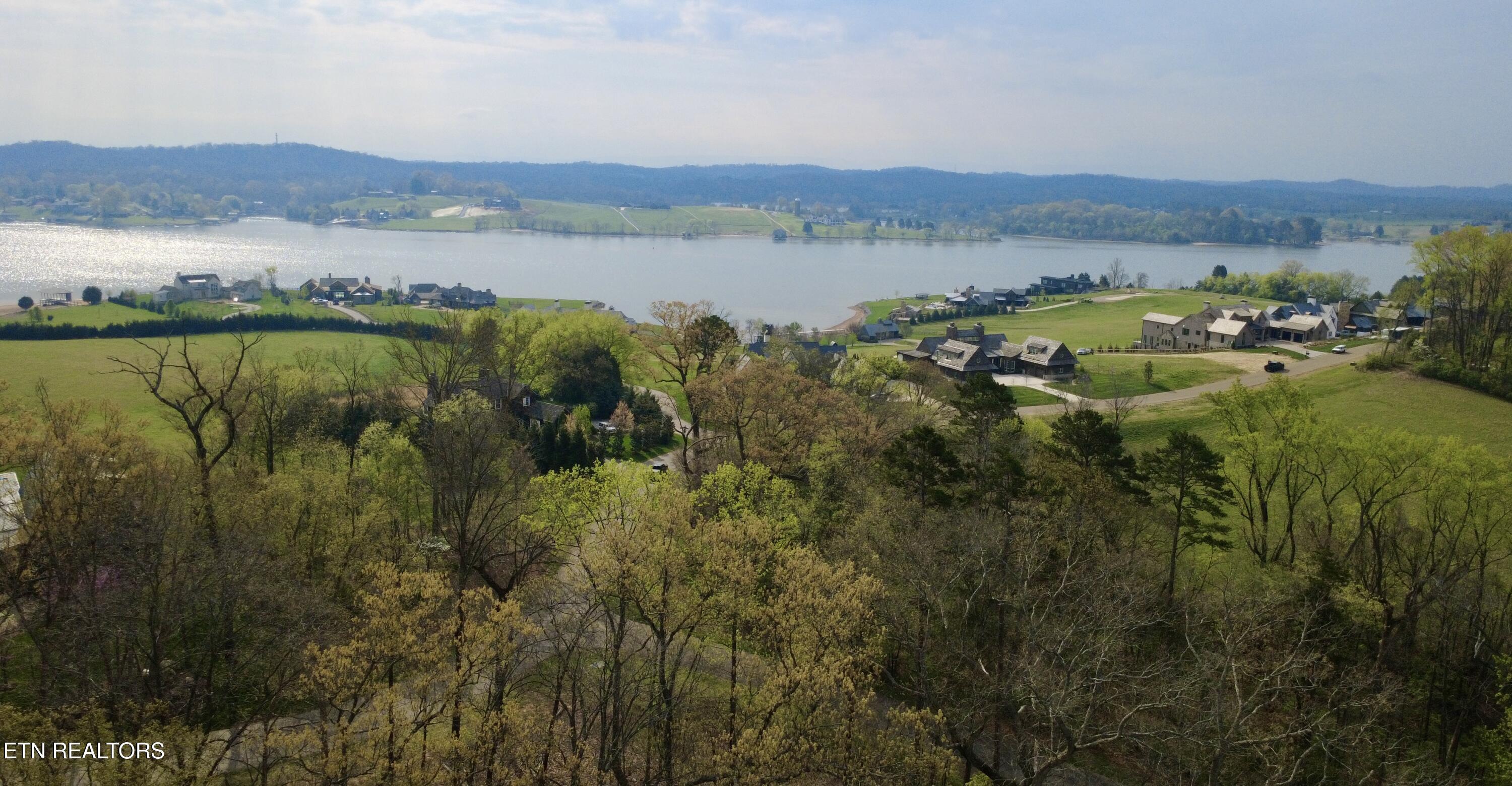 2027 Arcadia Peninsula Way, Knoxville, TN - Fort Loudoun and Tellico Lake Real Estate - Image# 2
