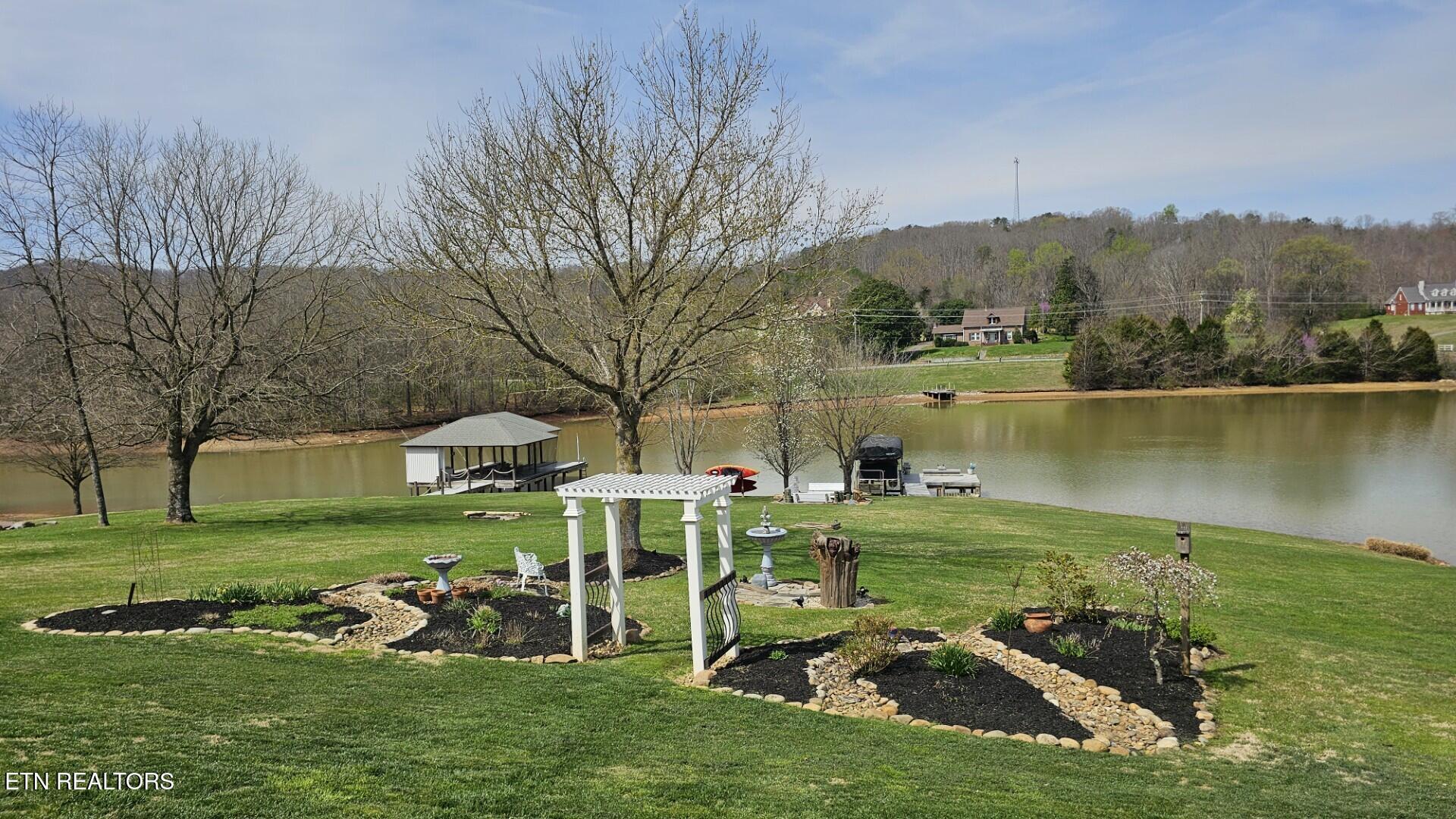 236 Unutsi Tr, Vonore, TN - Fort Loudoun and Tellico Lake Real Estate - Image# 43