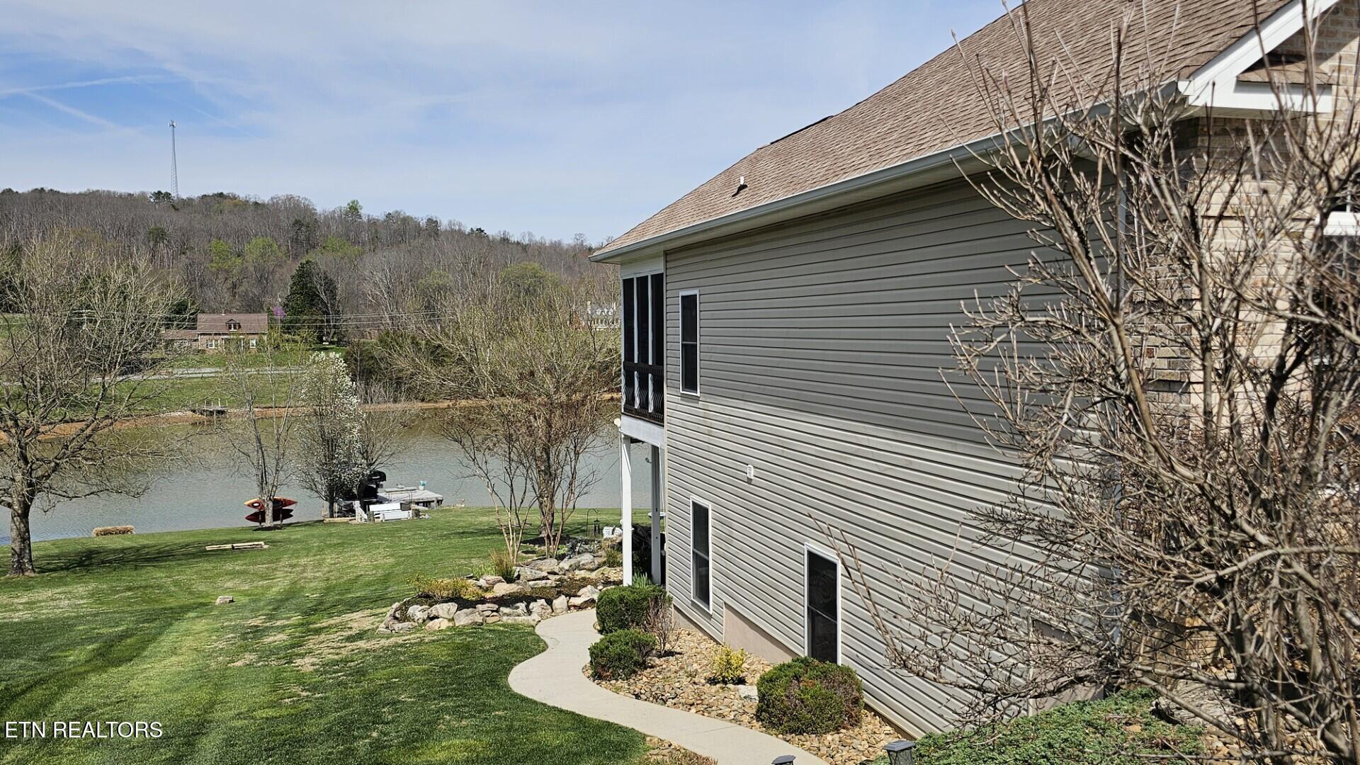 236 Unutsi Tr, Vonore, TN - Fort Loudoun and Tellico Lake Real Estate - Image# 4