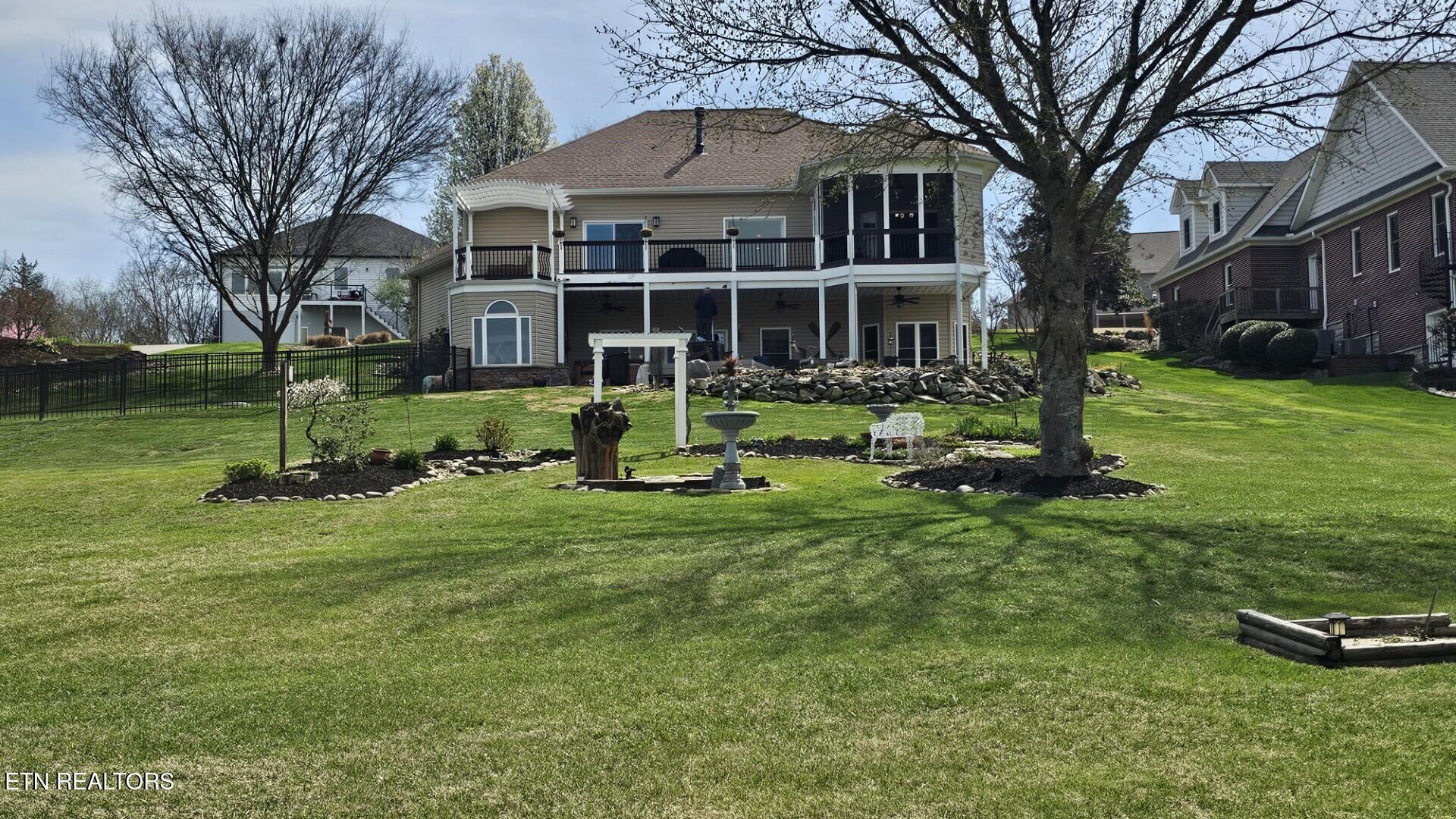 236 Unutsi Tr, Vonore, TN - Fort Loudoun and Tellico Lake Real Estate - Image# 5