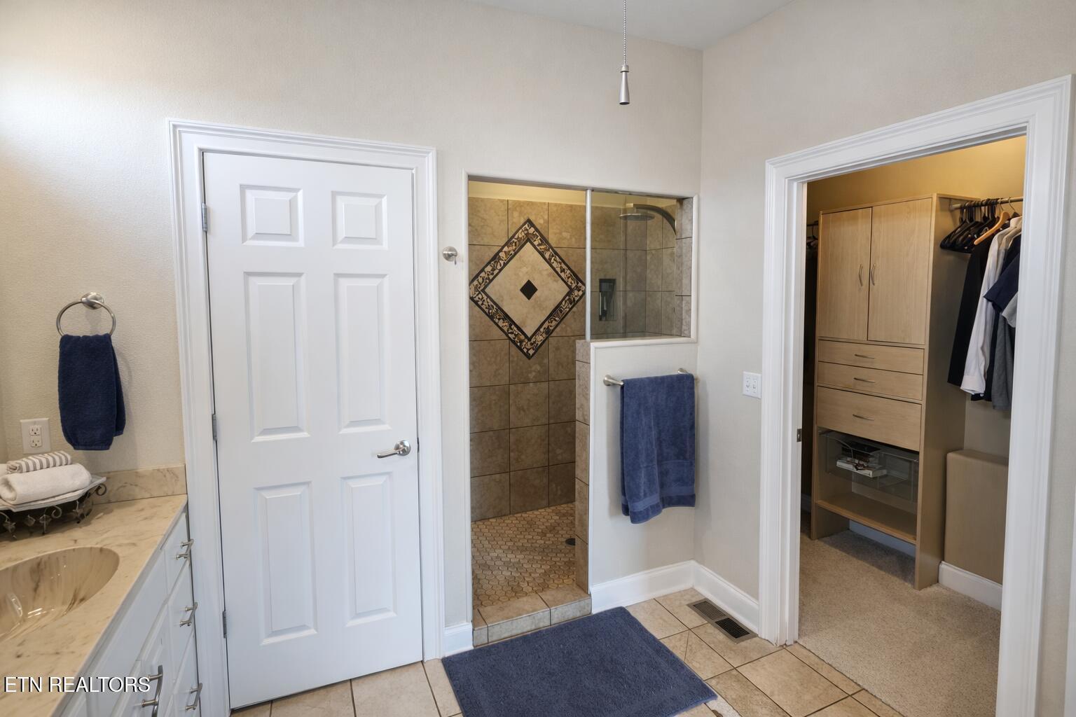 236 Unutsi Tr, Vonore, TN - Fort Loudoun and Tellico Lake Real Estate - Image# 23