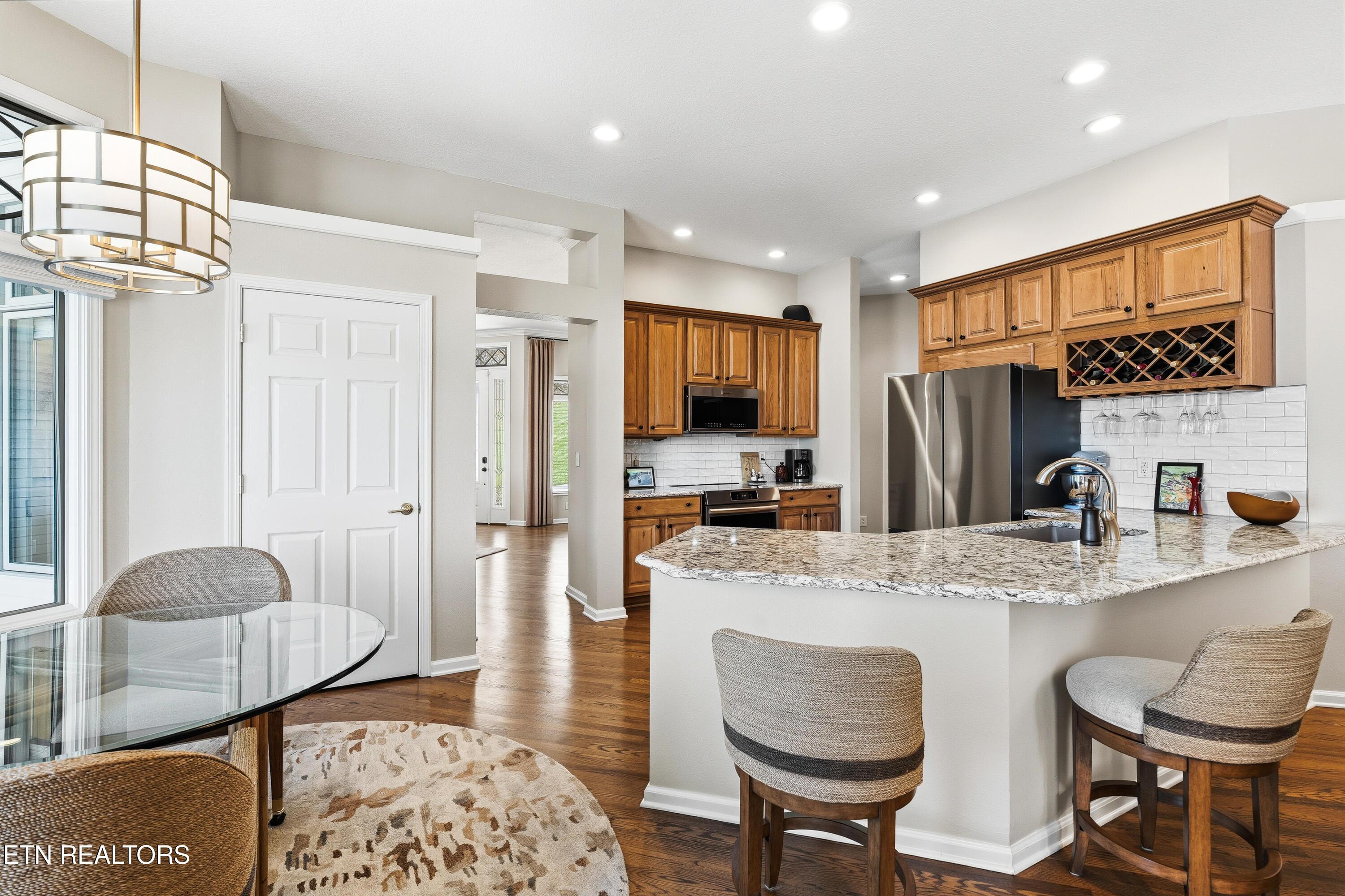 323 Okmulgee Circle, Loudon, TN - Fort Loudoun and Tellico Lake Real Estate - Image# 10