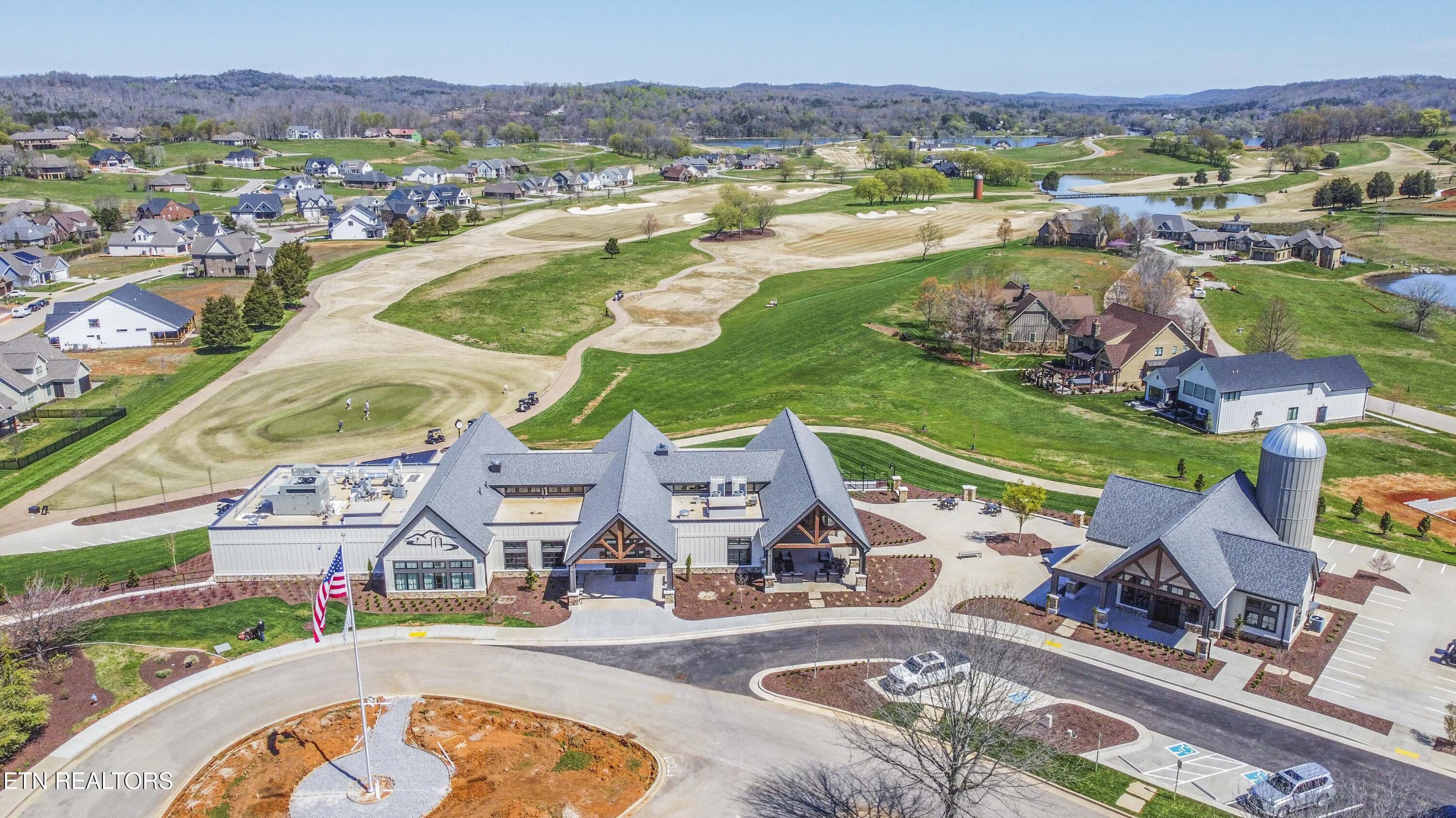 687 River Bank Tr, Loudon, TN - Fort Loudoun and Tellico Lake Real Estate - Image# 9