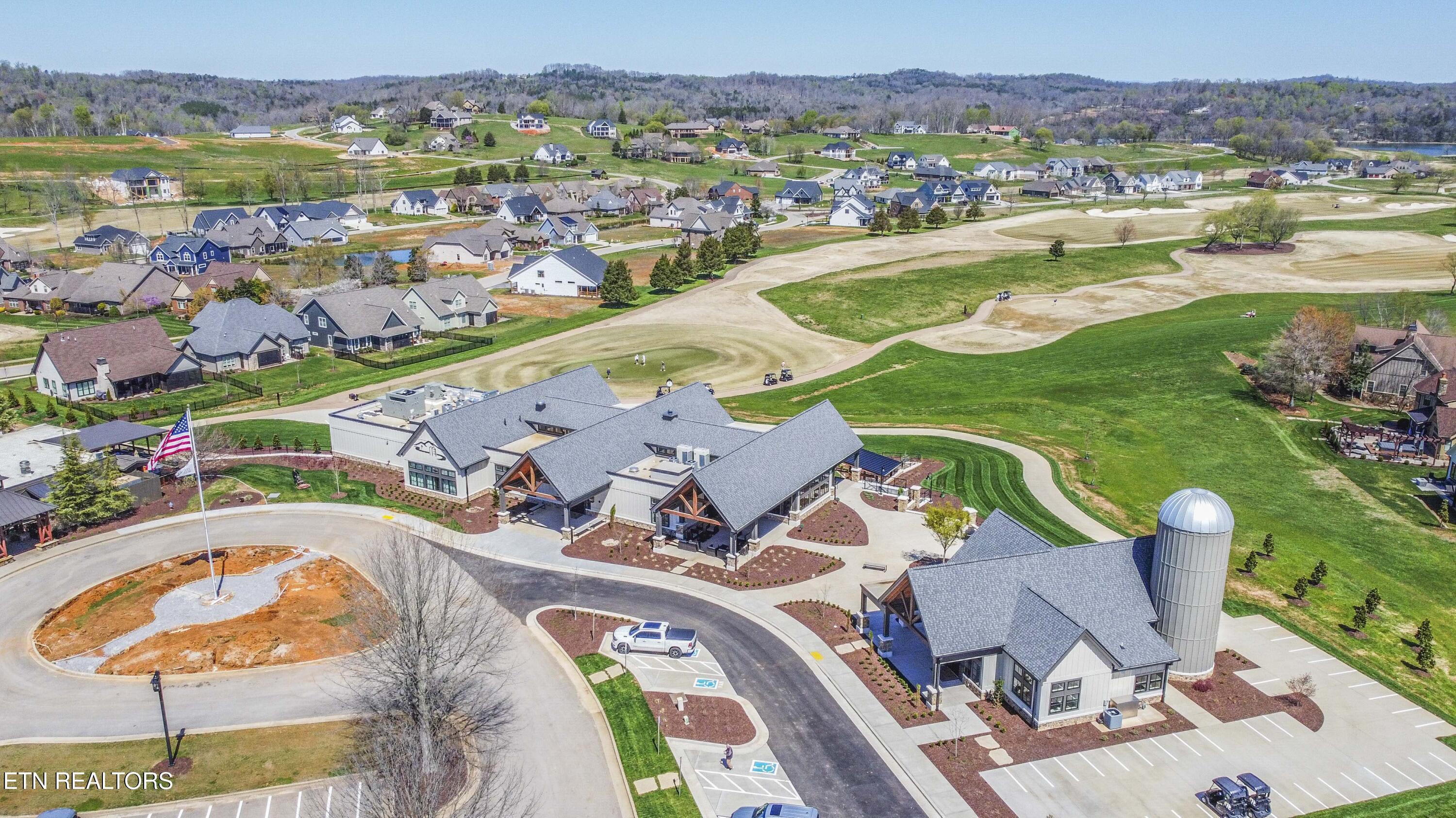 687 River Bank Tr, Loudon, TN - Fort Loudoun and Tellico Lake Real Estate - Image# 10