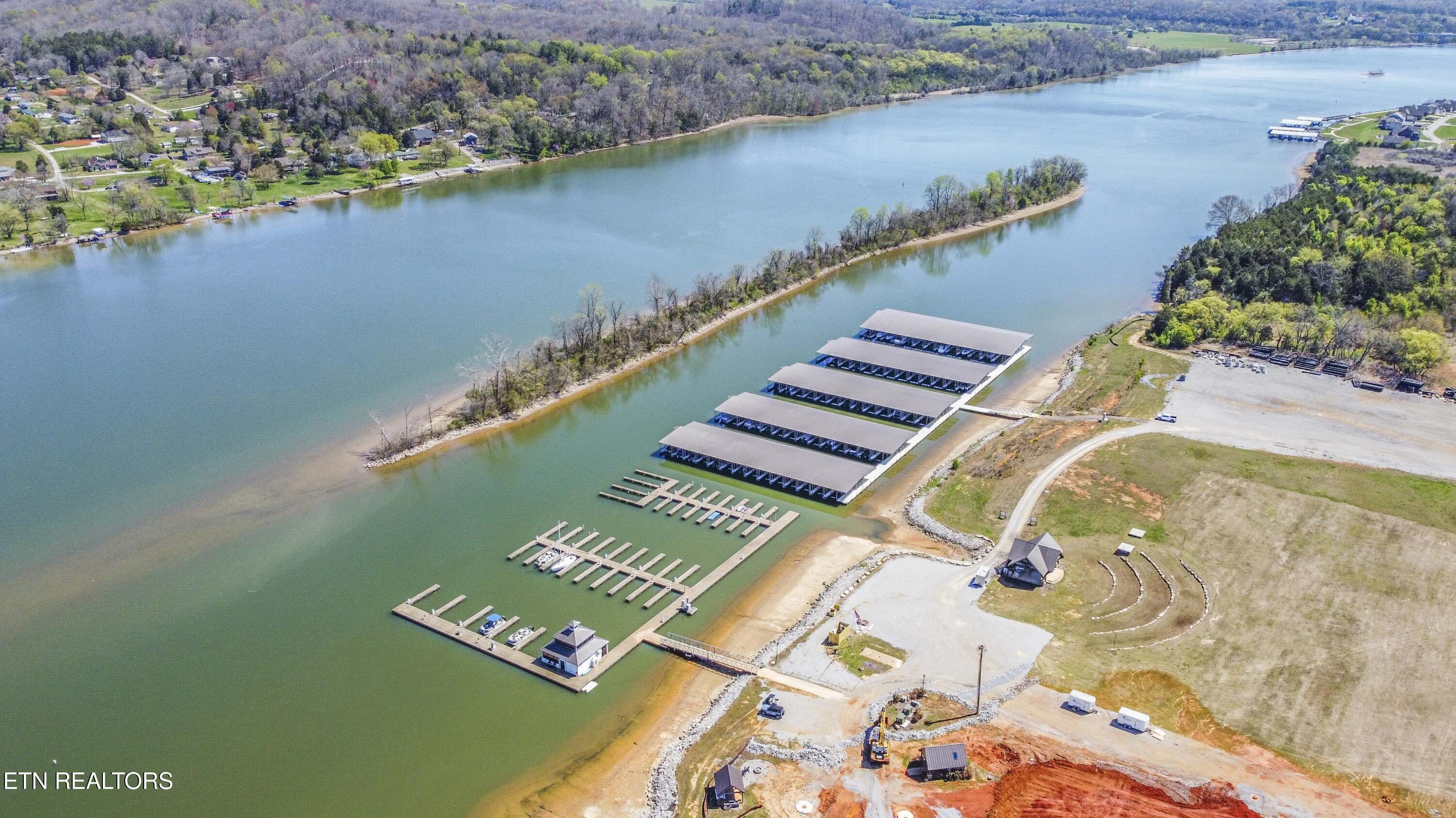 687 River Bank Tr, Loudon, TN - Fort Loudoun and Tellico Lake Real Estate - Image# 23