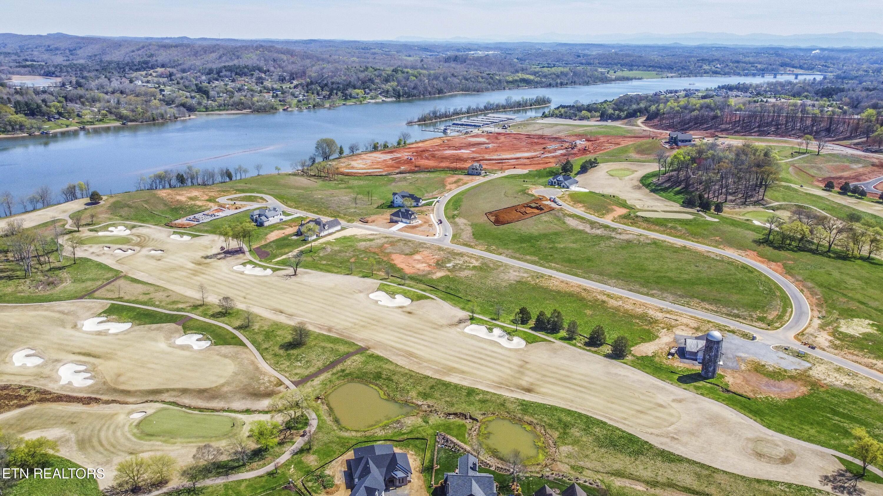 687 River Bank Tr, Loudon, TN - Fort Loudoun and Tellico Lake Real Estate - Image# 28