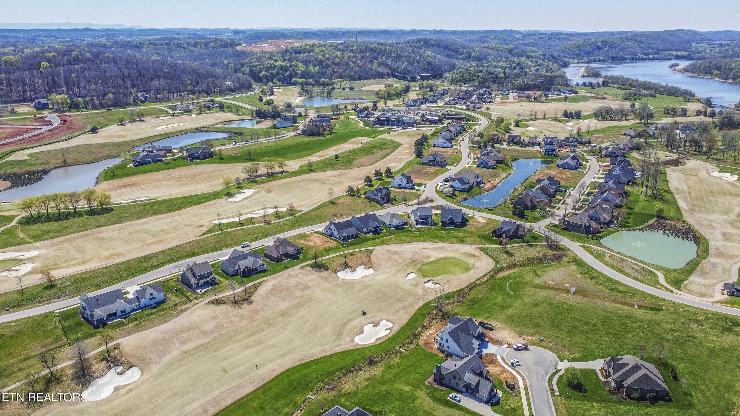 687 River Bank Tr, Loudon, TN - Fort Loudoun and Tellico Lake Real Estate - Image# 29