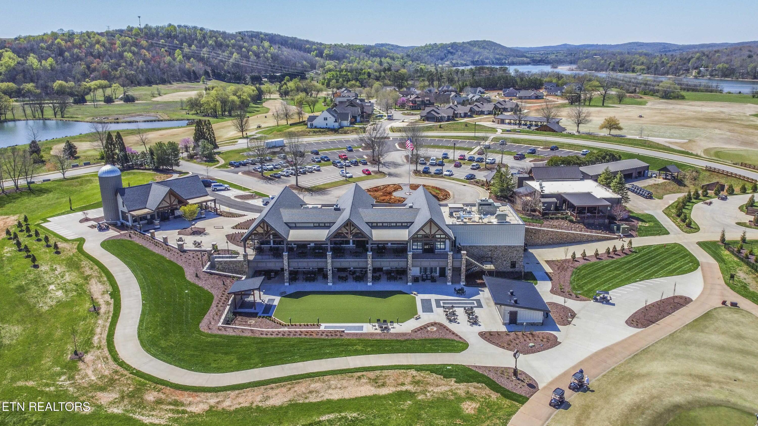 687 River Bank Tr, Loudon, TN - Fort Loudoun and Tellico Lake Real Estate - Image# 11