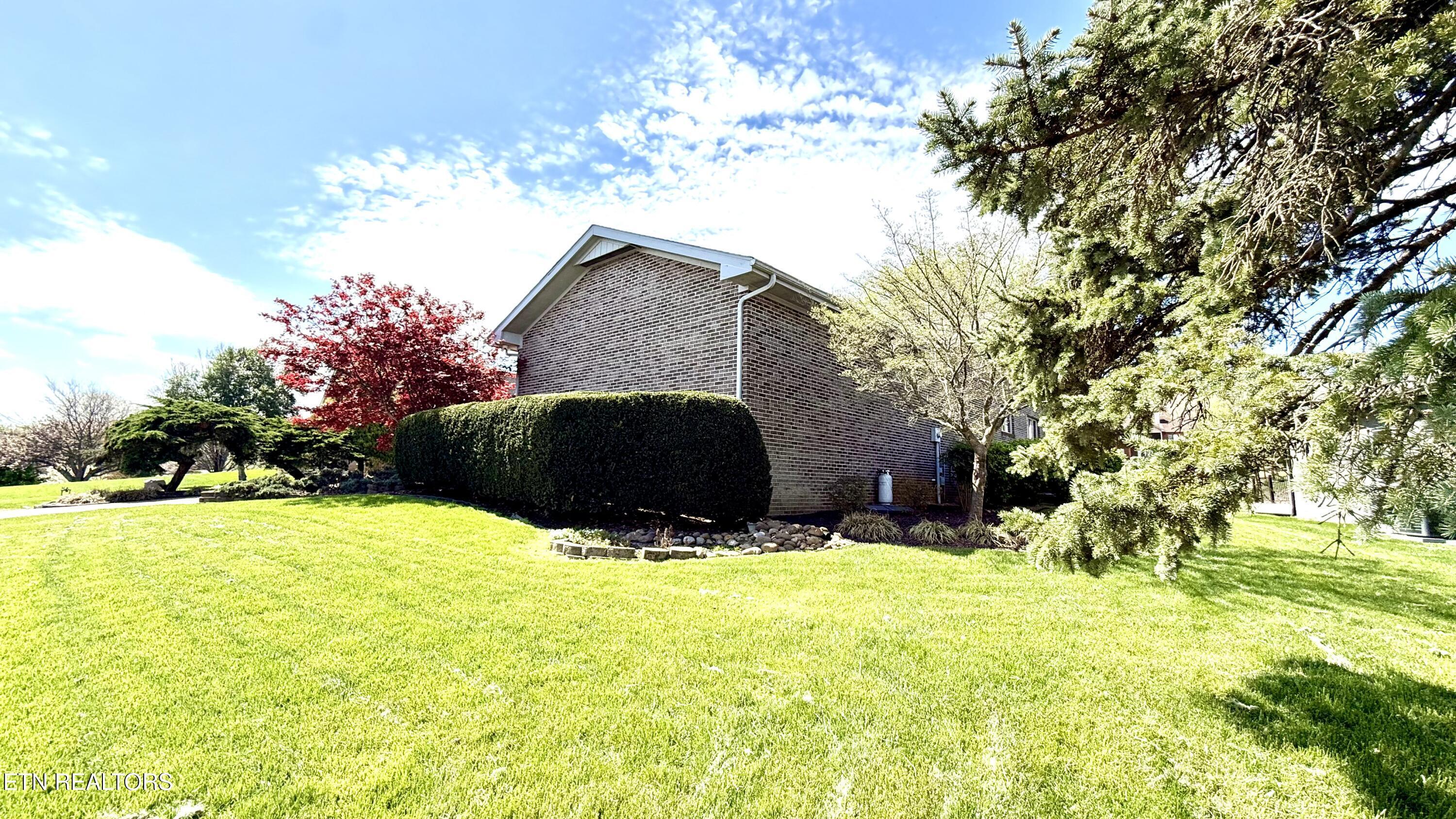 212 Tooweka Lane, Loudon, TN - Fort Loudoun and Tellico Lake Real Estate - Image# 14