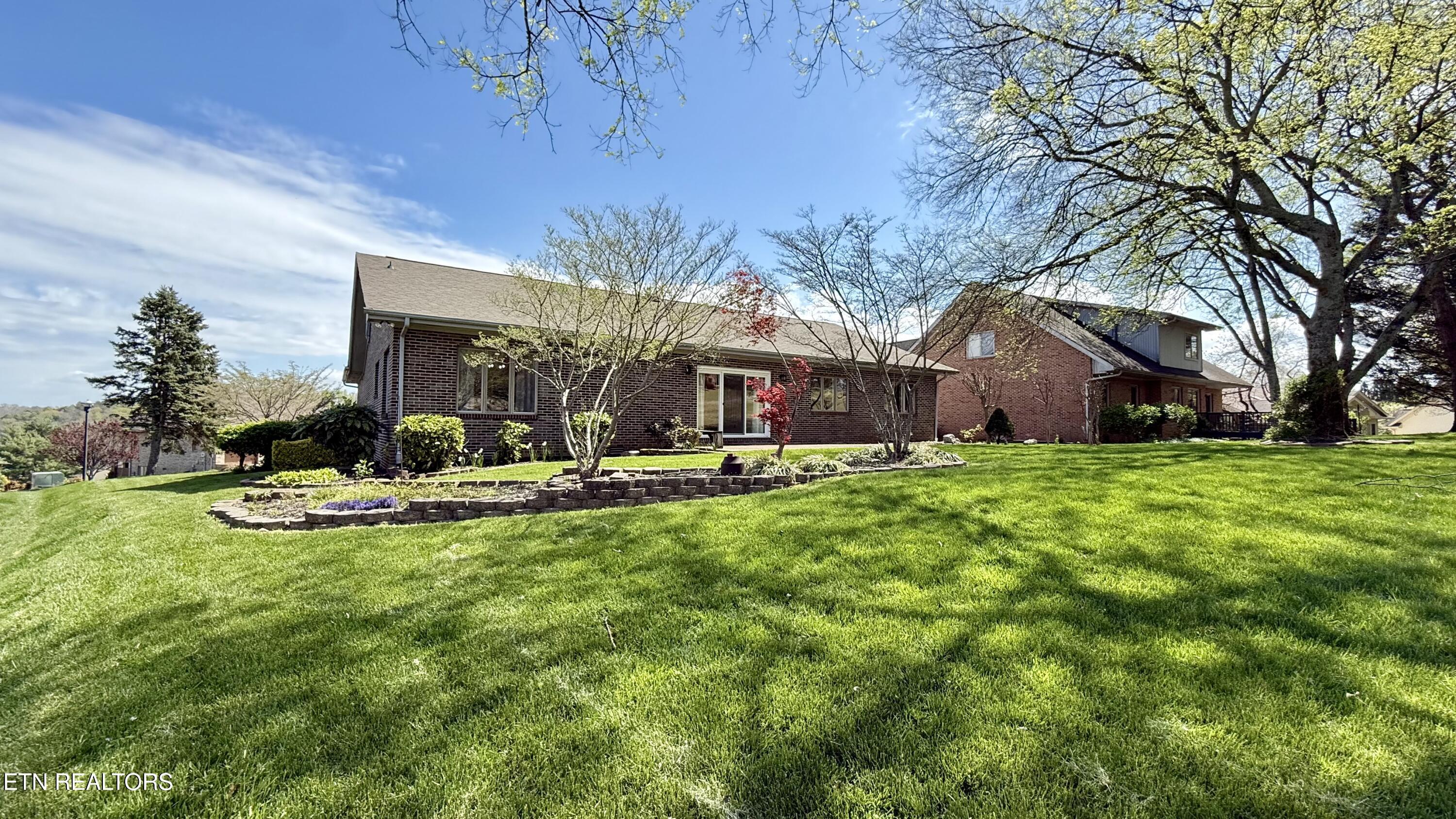 212 Tooweka Lane, Loudon, TN - Fort Loudoun and Tellico Lake Real Estate - Image# 12