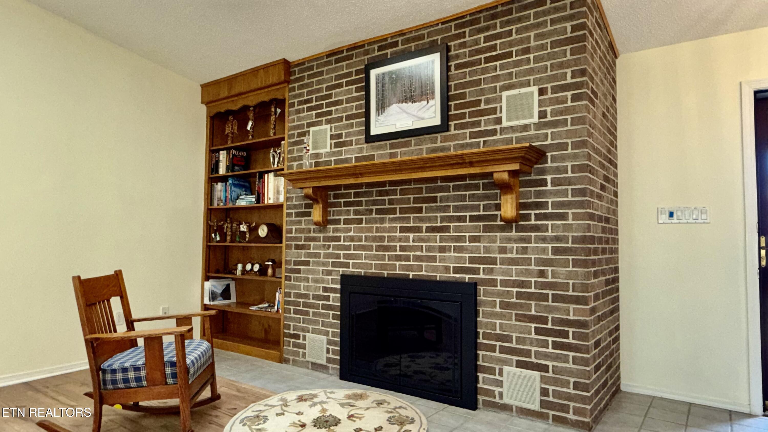 212 Tooweka Lane, Loudon, TN - Fort Loudoun and Tellico Lake Real Estate - Image# 24