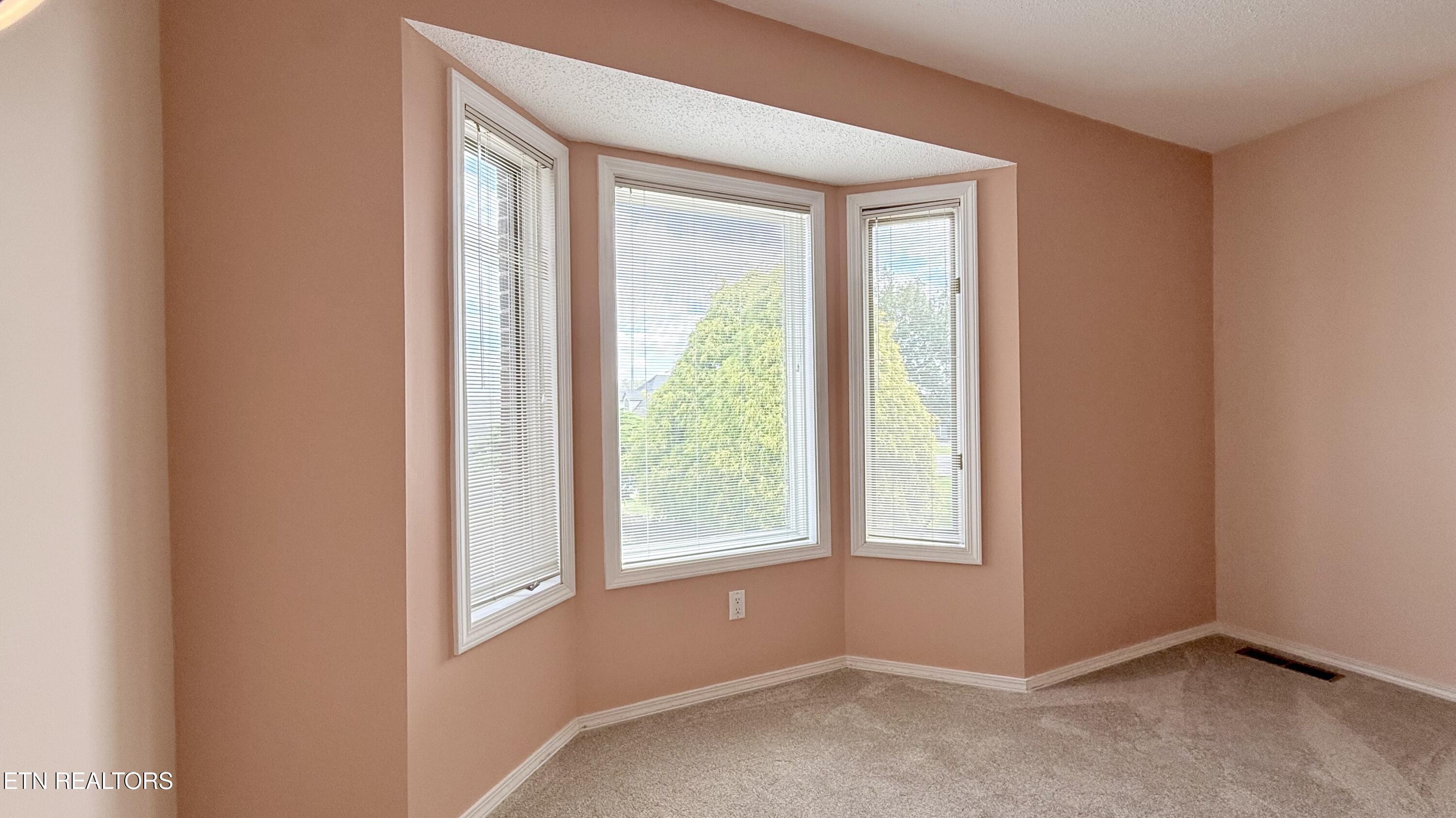 212 Tooweka Lane, Loudon, TN - Fort Loudoun and Tellico Lake Real Estate - Image# 36