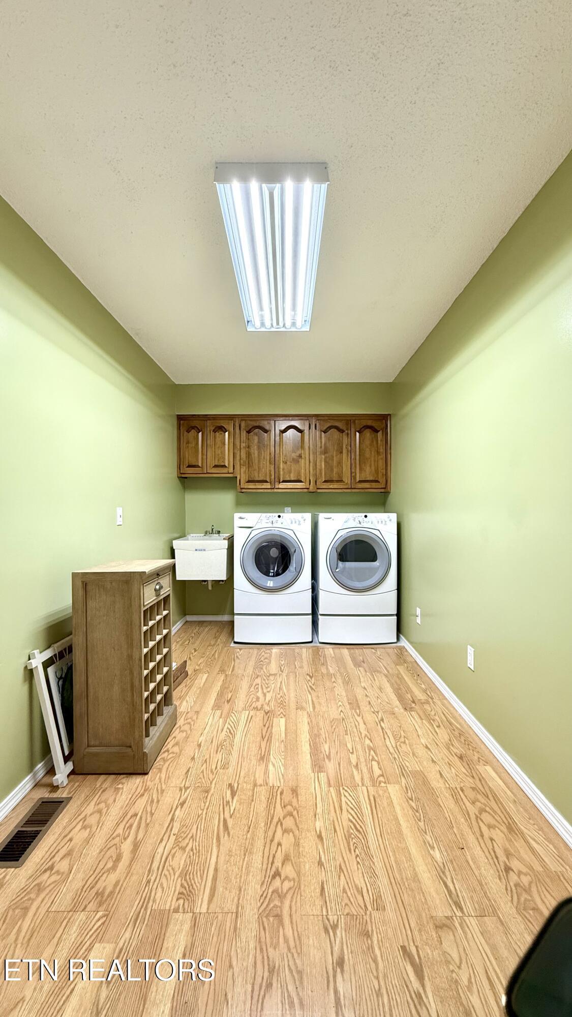 212 Tooweka Lane, Loudon, TN - Fort Loudoun and Tellico Lake Real Estate - Image# 46