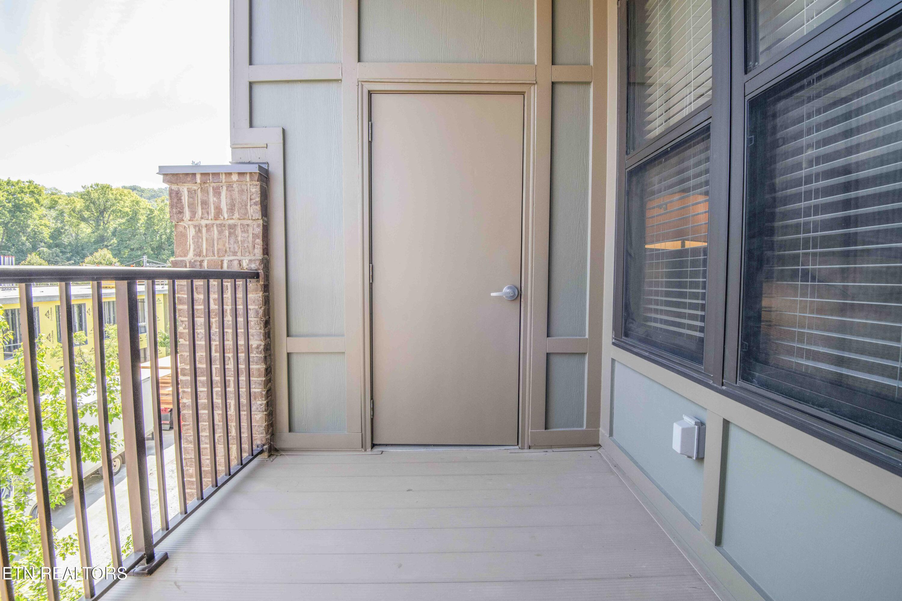 445 W Blount Ave, Knoxville, TN - Fort Loudoun and Tellico Lake Real Estate - Image# 21