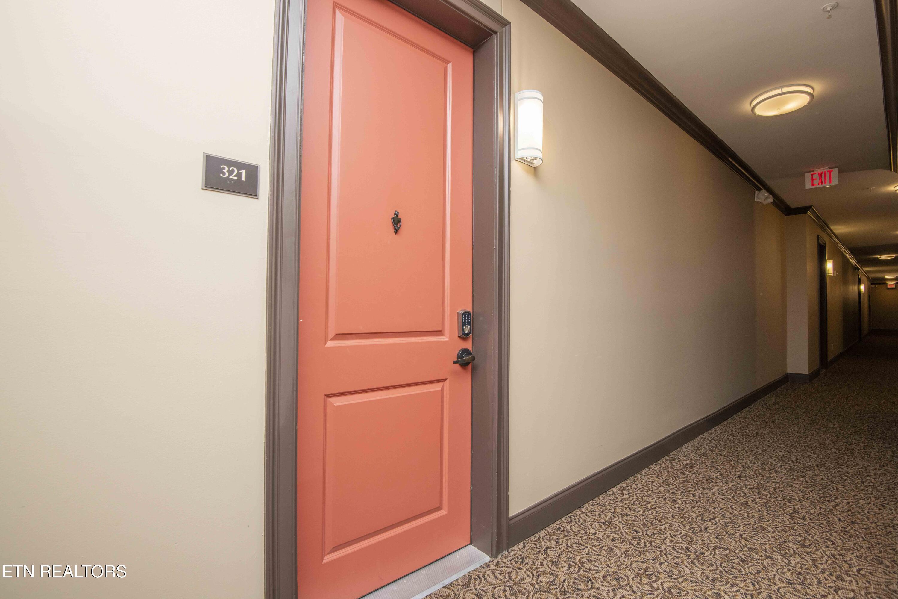 445 W Blount Ave, Knoxville, TN - Fort Loudoun and Tellico Lake Real Estate - Image# 3