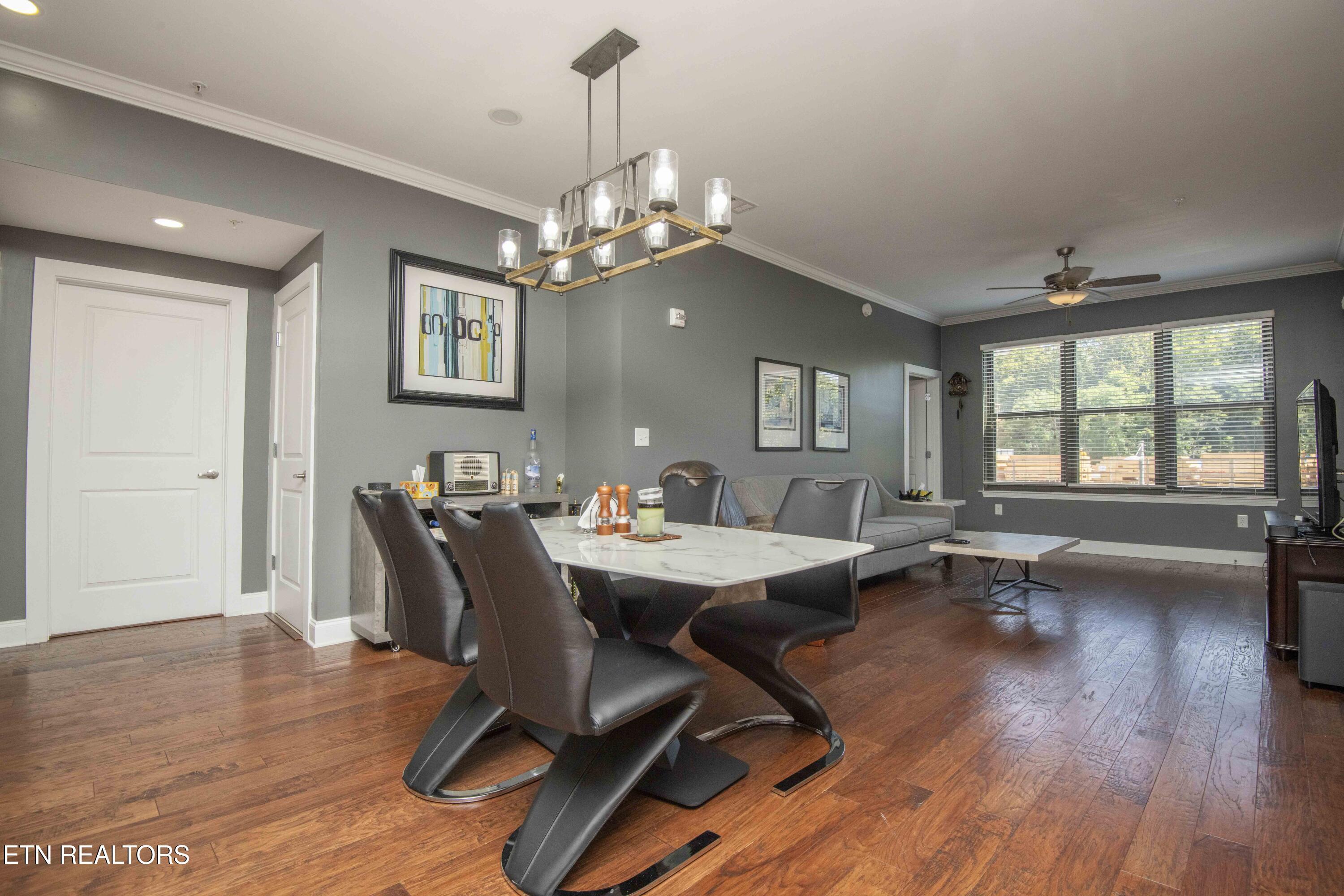 445 W Blount Ave, Knoxville, TN - Fort Loudoun and Tellico Lake Real Estate - Image# 6