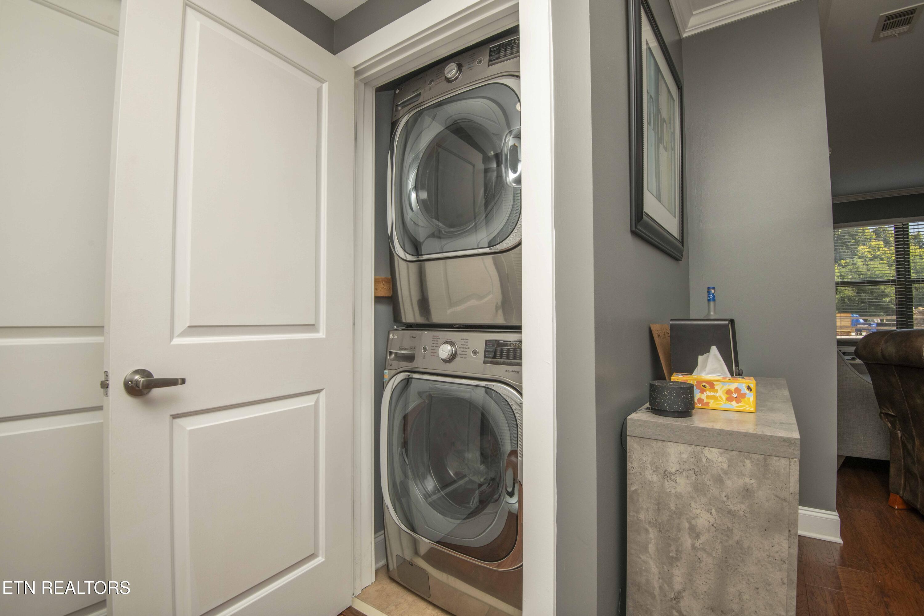 445 W Blount Ave, Knoxville, TN - Fort Loudoun and Tellico Lake Real Estate - Image# 30