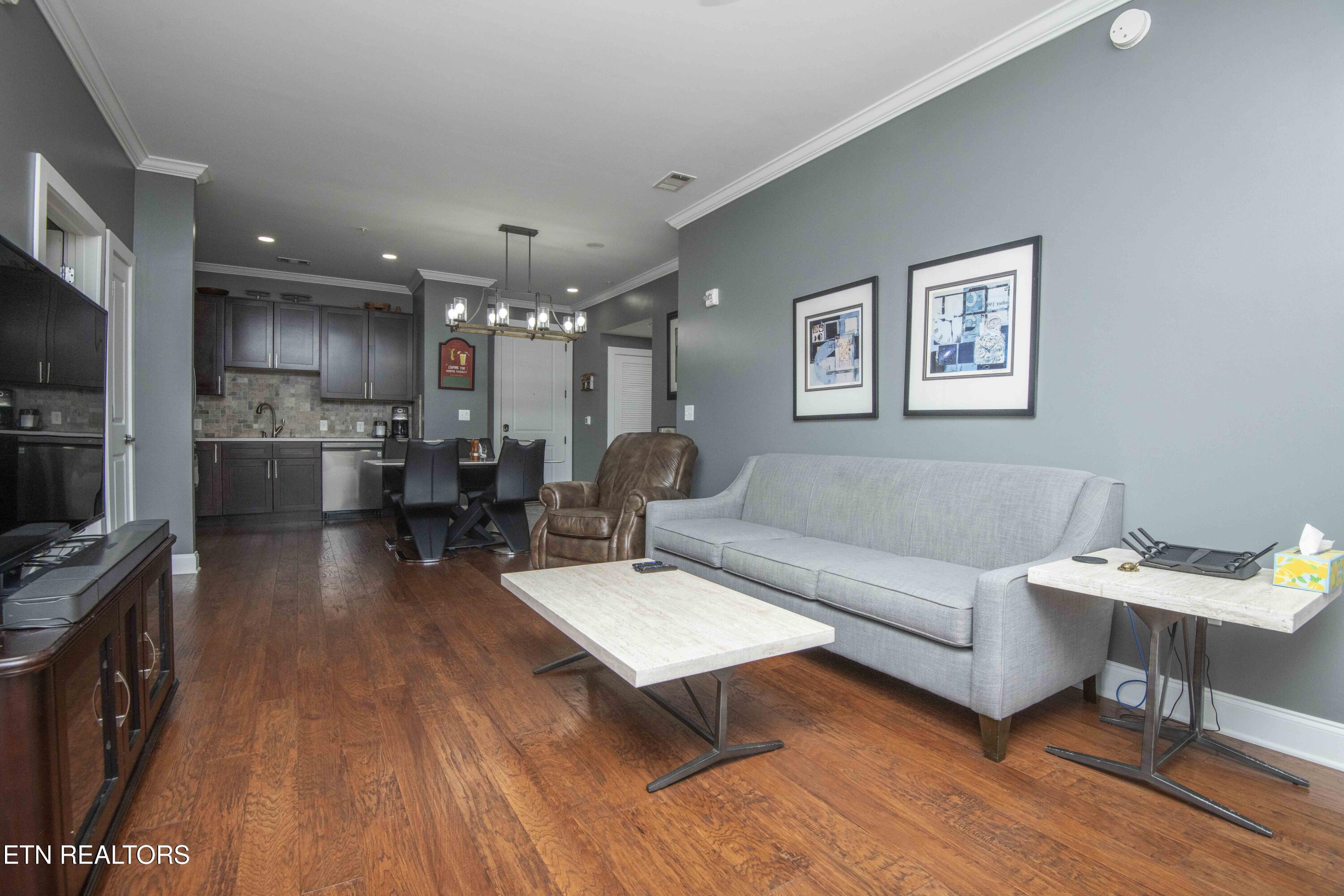 445 W Blount Ave, Knoxville, TN - Fort Loudoun and Tellico Lake Real Estate - Image# 20