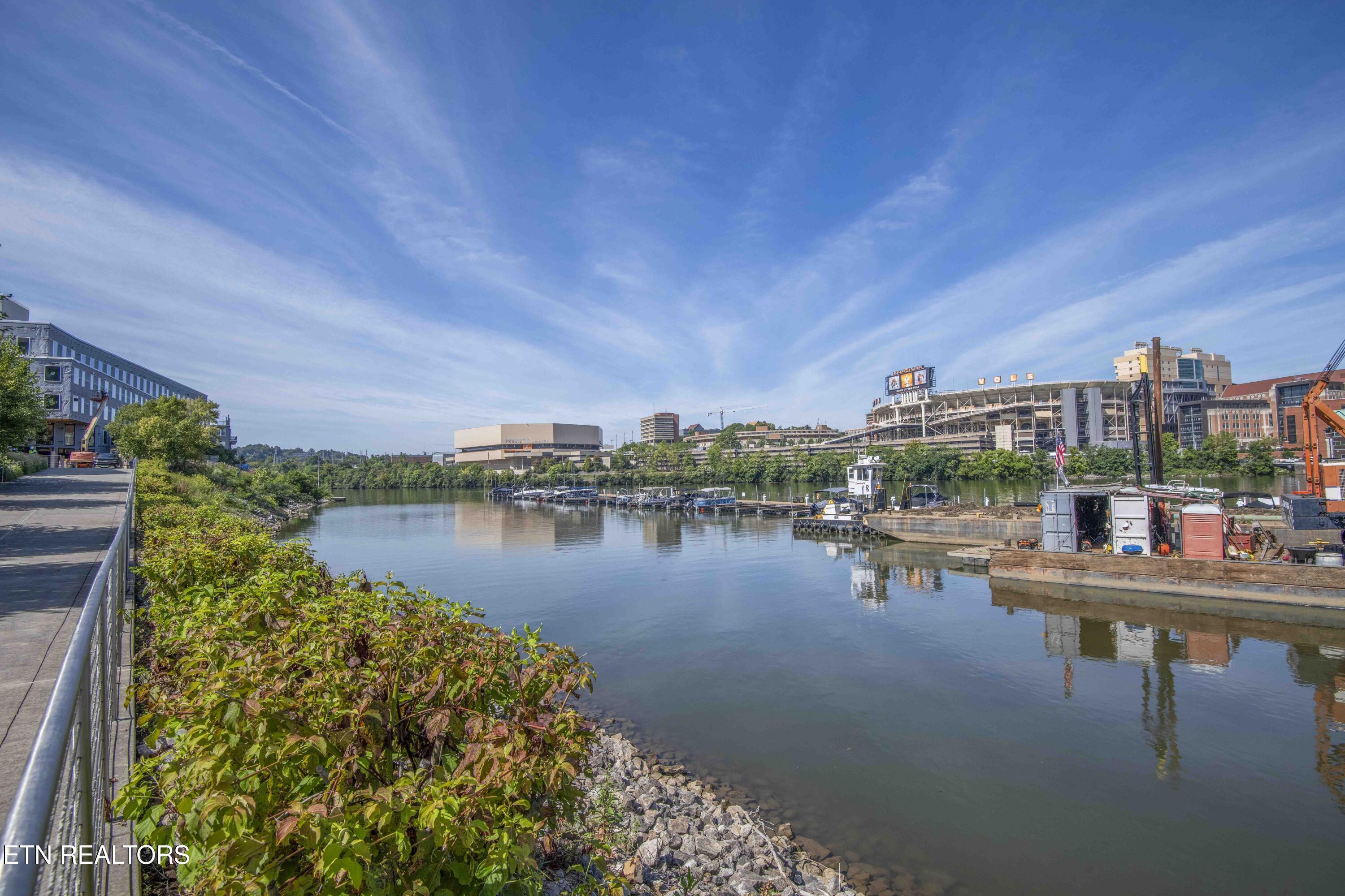 445 W Blount Ave, Knoxville, TN - Fort Loudoun and Tellico Lake Real Estate - Image# 55