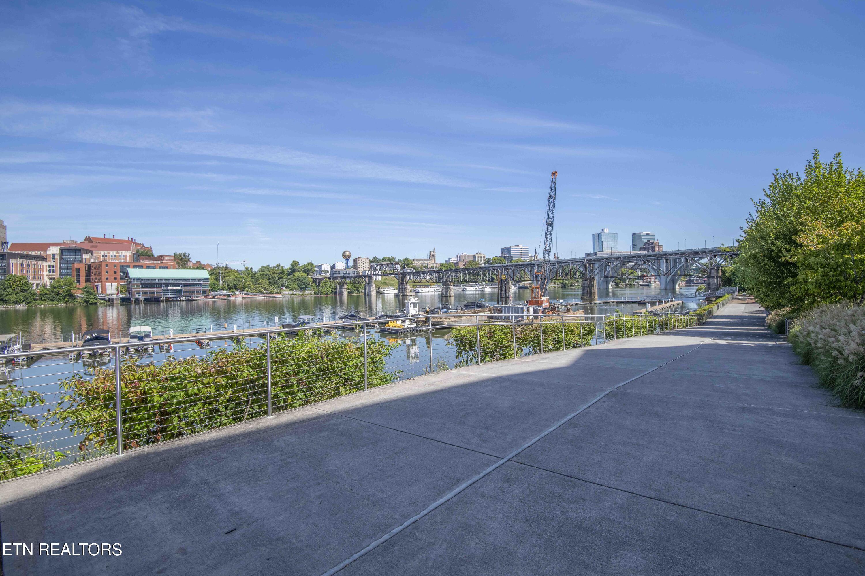 445 W Blount Ave, Knoxville, TN - Fort Loudoun and Tellico Lake Real Estate - Image# 57