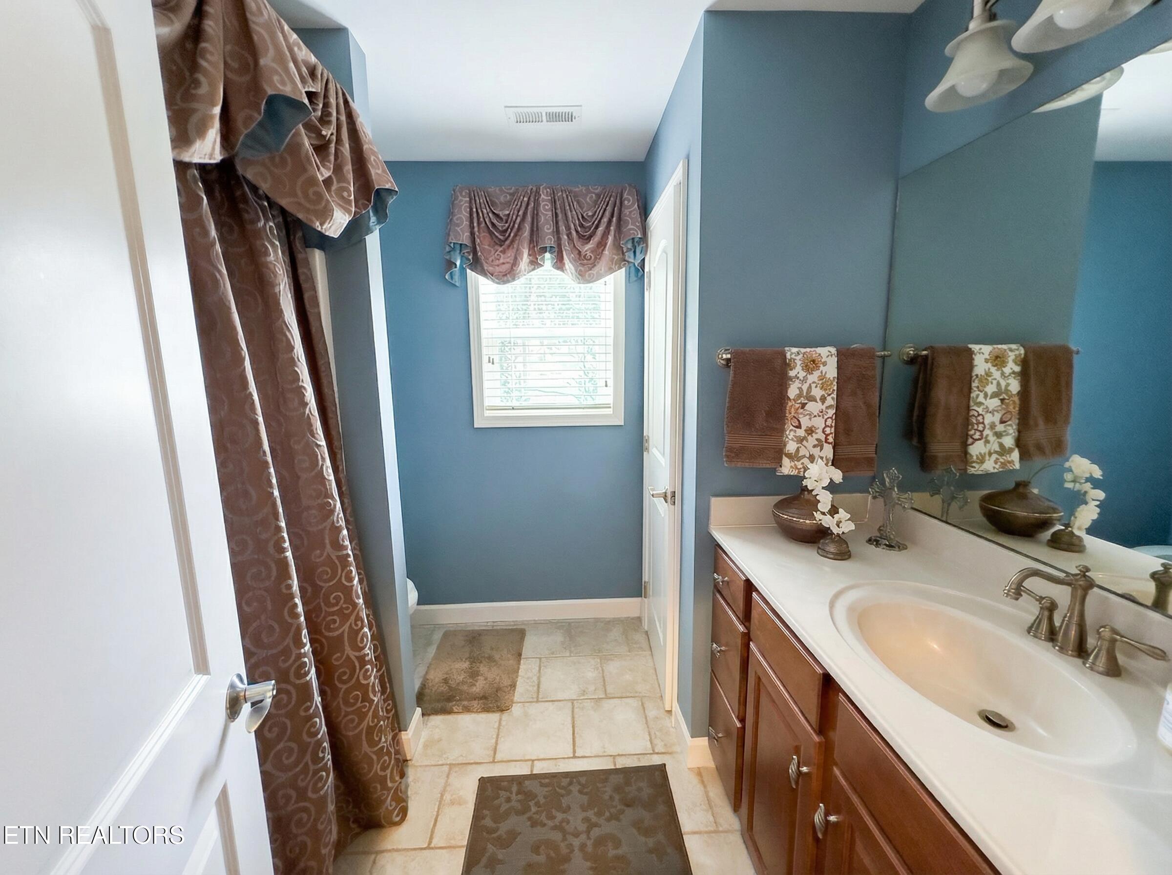 433 Wewoka Circle, Loudon, TN - Fort Loudoun and Tellico Lake Real Estate - Image# 34