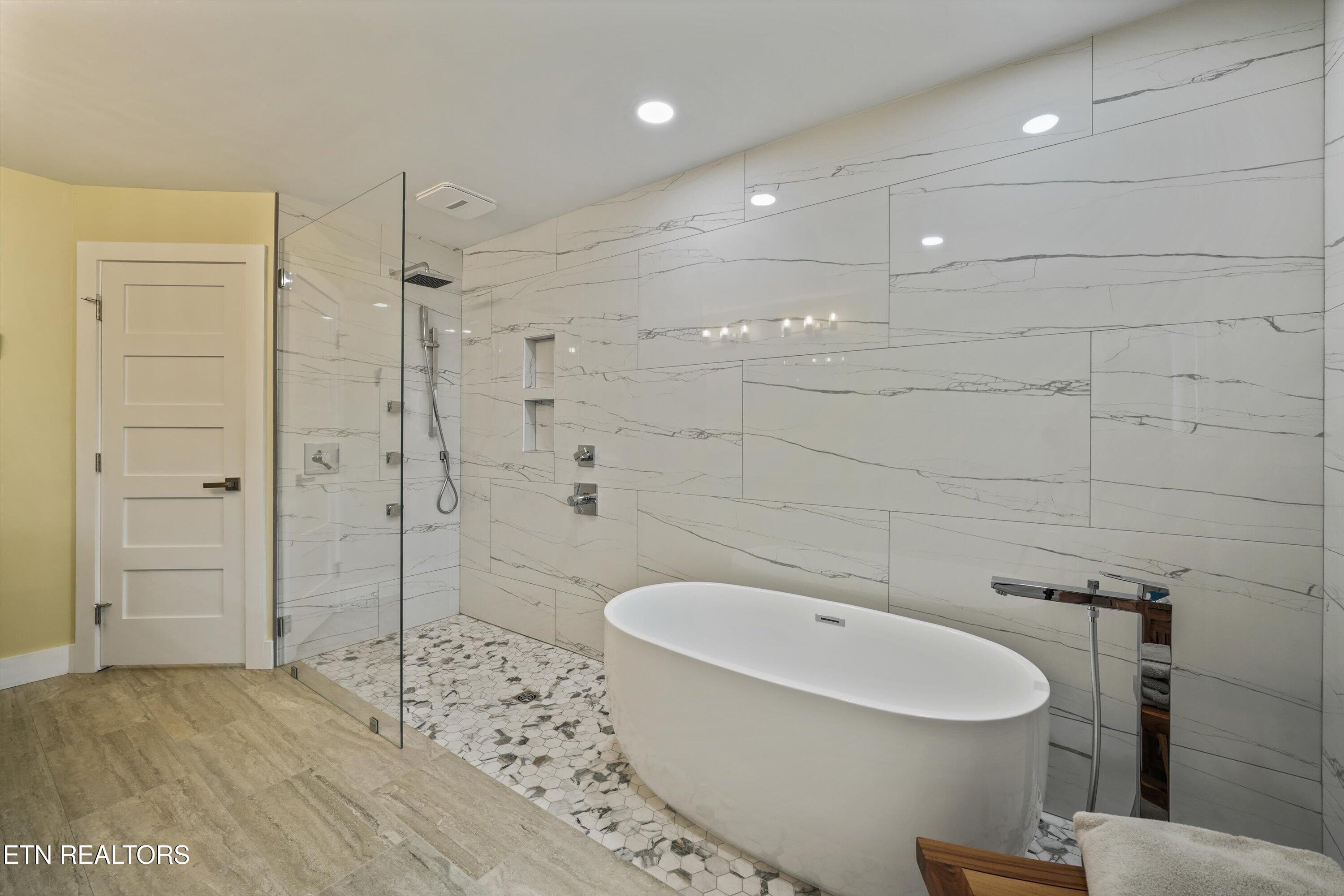 3811 Maloney Rd, Knoxville, TN - Fort Loudoun and Tellico Lake Real Estate - Image# 22