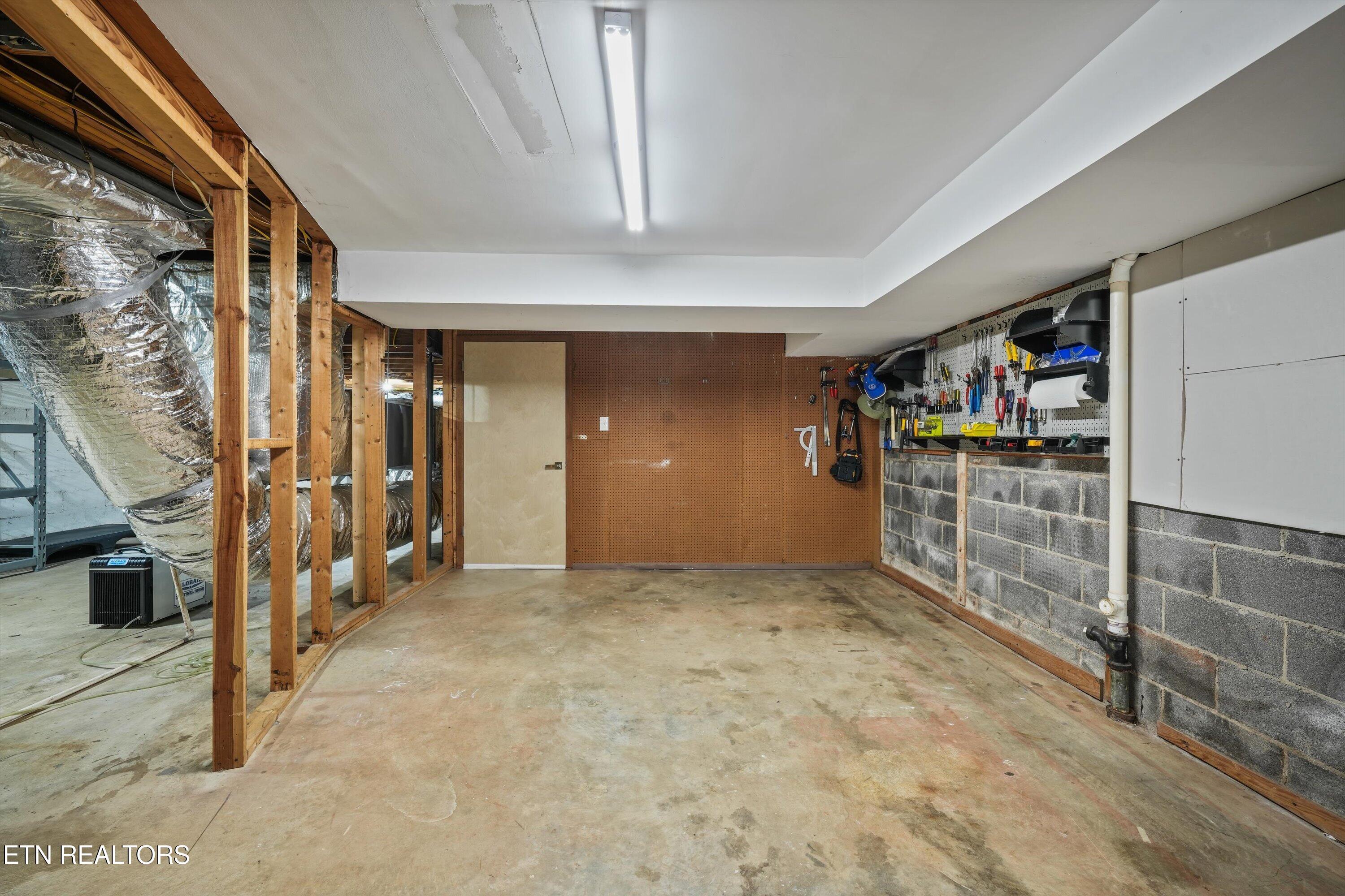 3811 Maloney Rd, Knoxville, TN - Fort Loudoun and Tellico Lake Real Estate - Image# 43