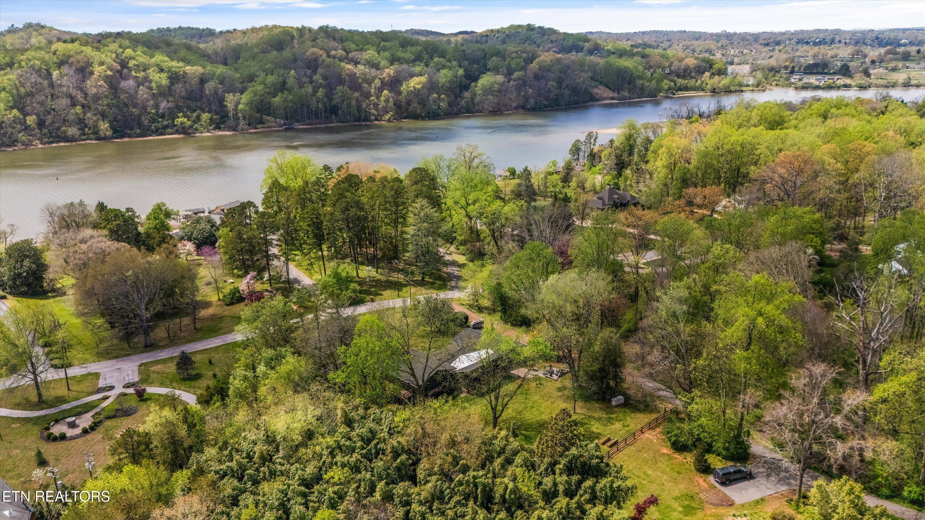 3811 Maloney Rd, Knoxville, TN - Fort Loudoun and Tellico Lake Real Estate - Image# 51