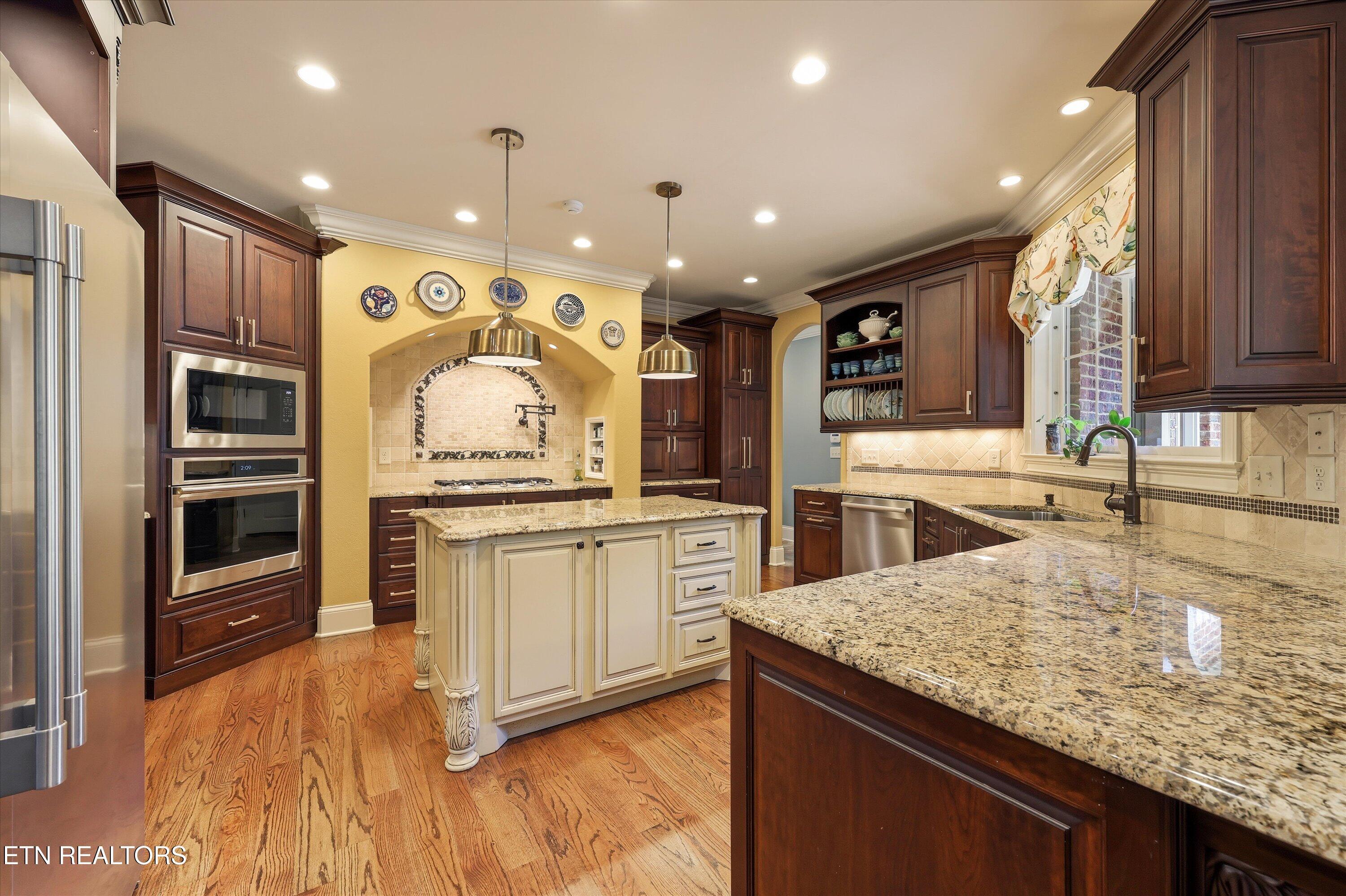 1318 Charlottesville Blvd, Knoxville, TN - Fort Loudoun and Tellico Lake Real Estate - Image# 13