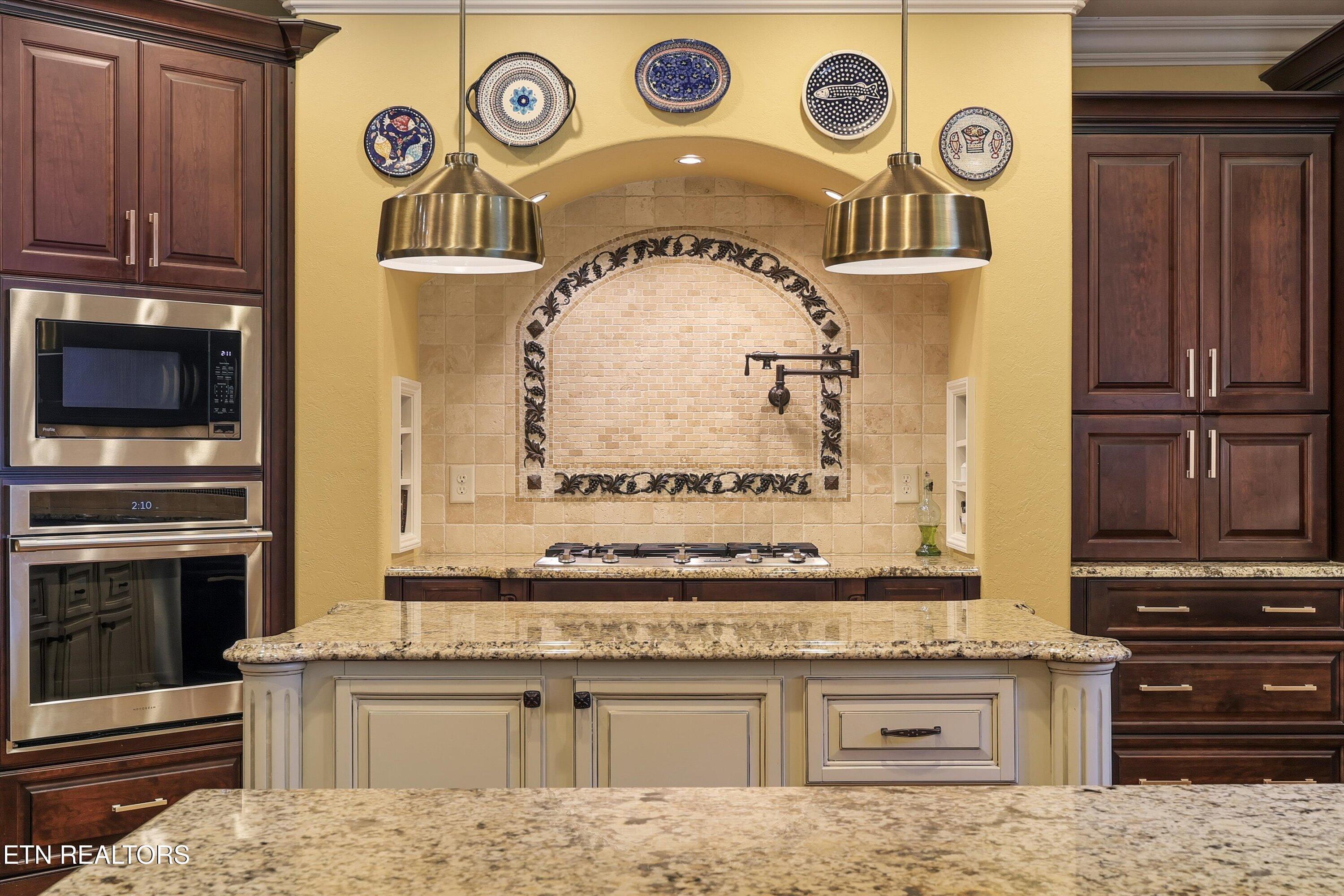 1318 Charlottesville Blvd, Knoxville, TN - Fort Loudoun and Tellico Lake Real Estate - Image# 16